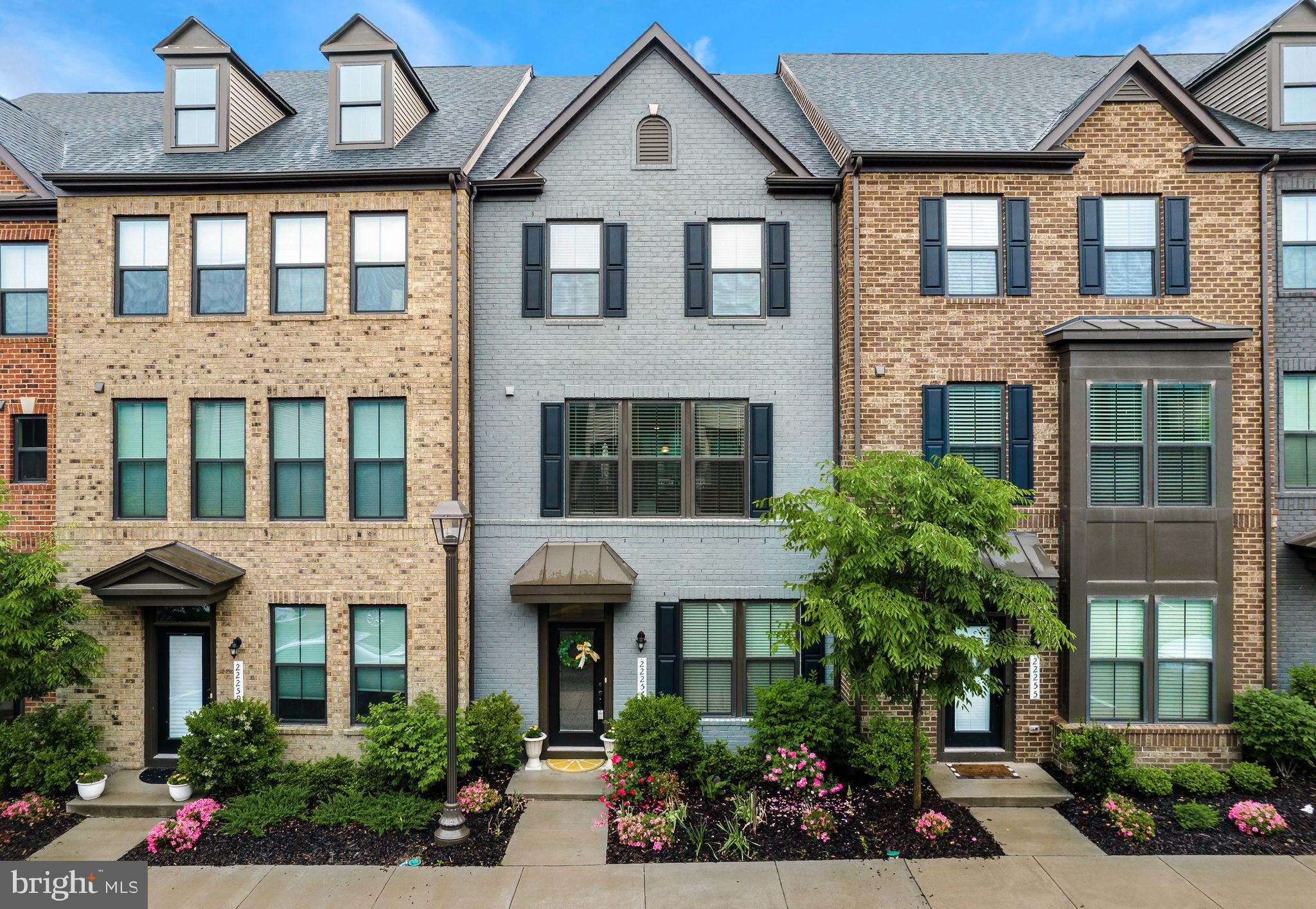 WESTMOORE - Residential Lease