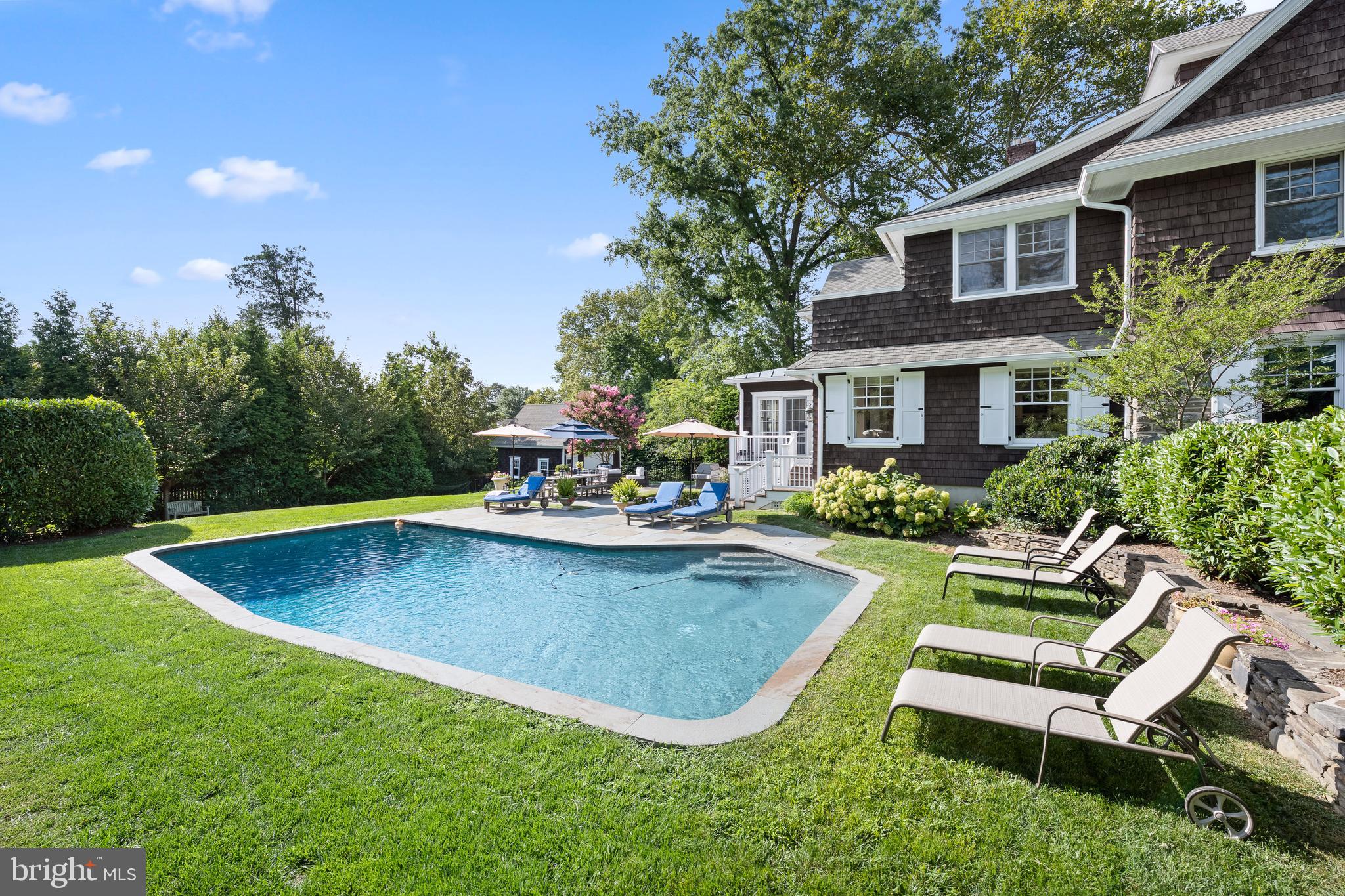 SOUTH WAYNE - Residential