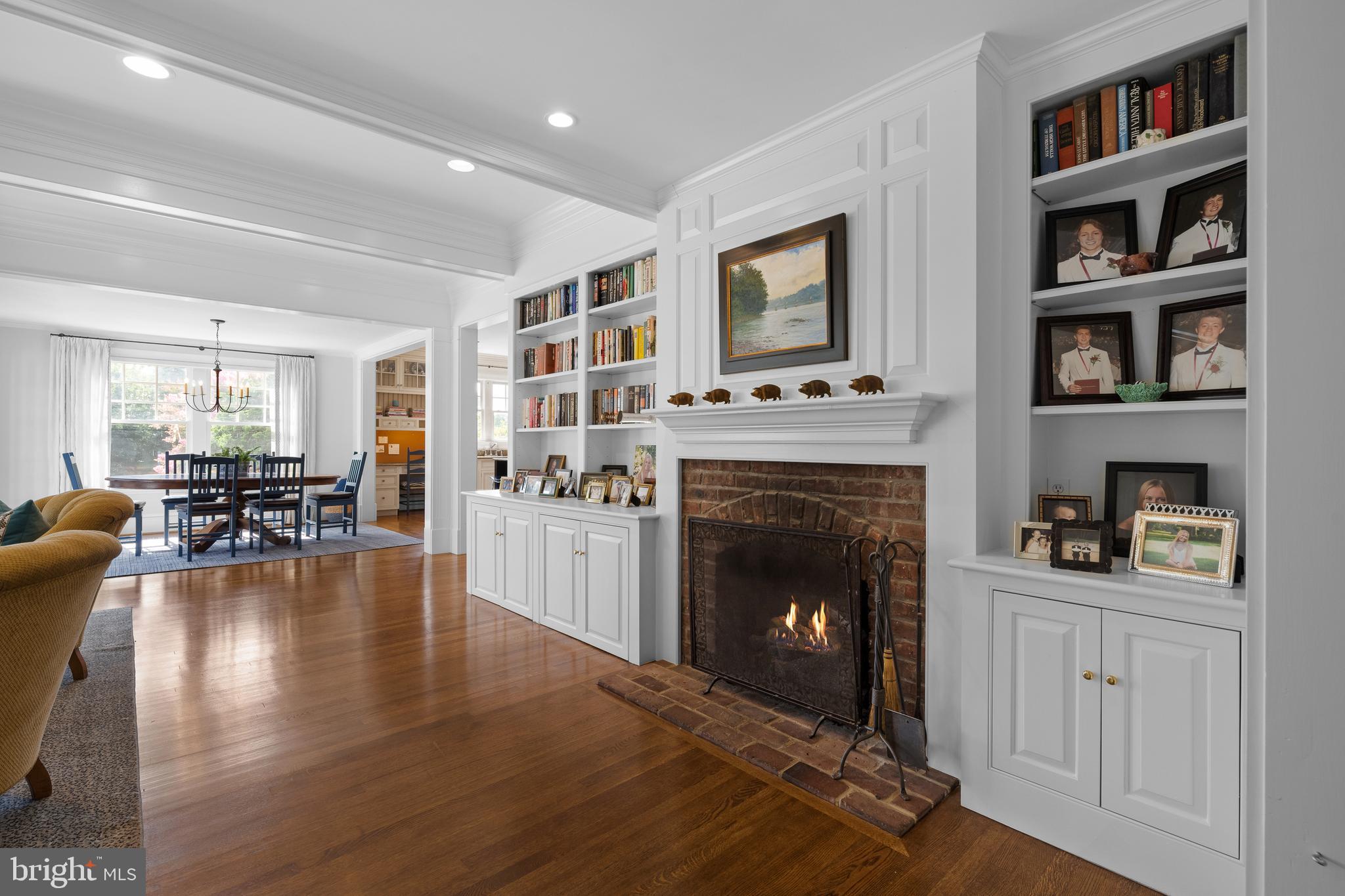 SOUTH WAYNE - Residential