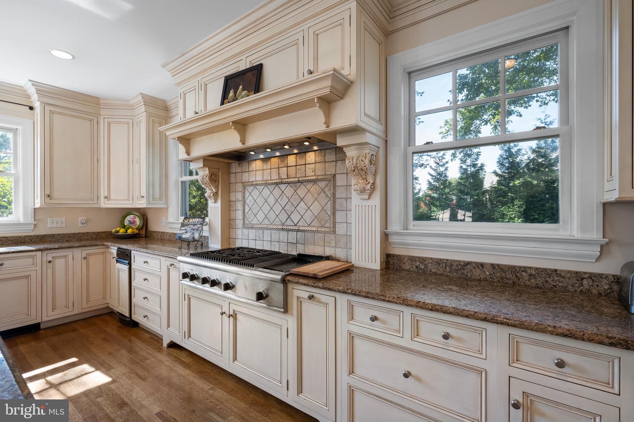 SOUTH WAYNE - Residential