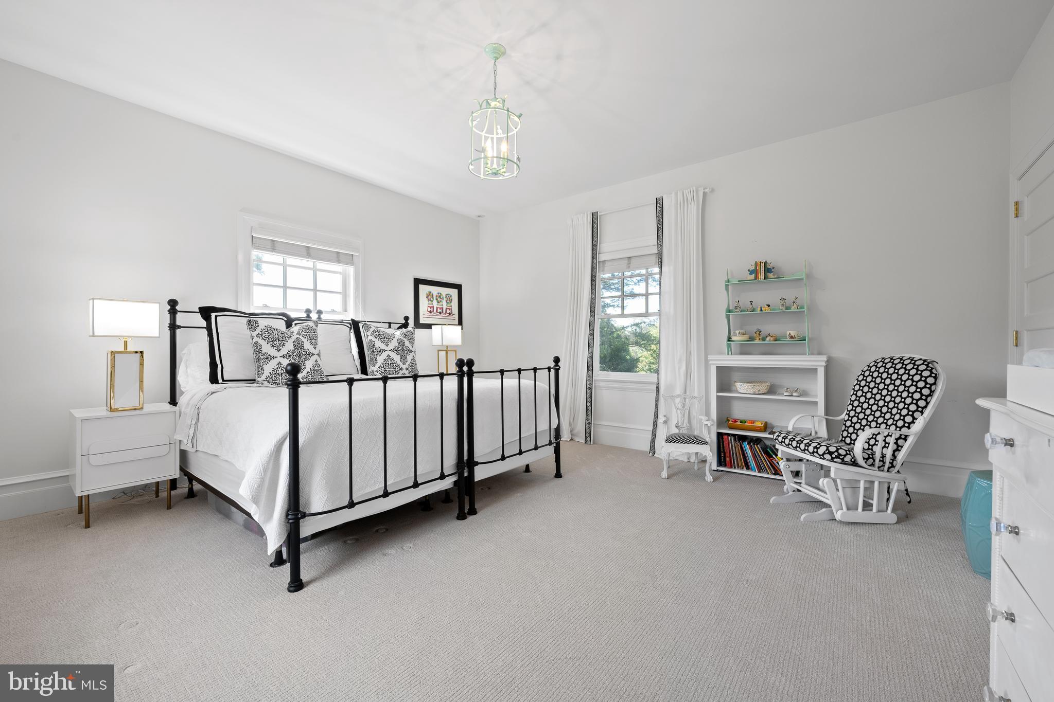 SOUTH WAYNE - Residential