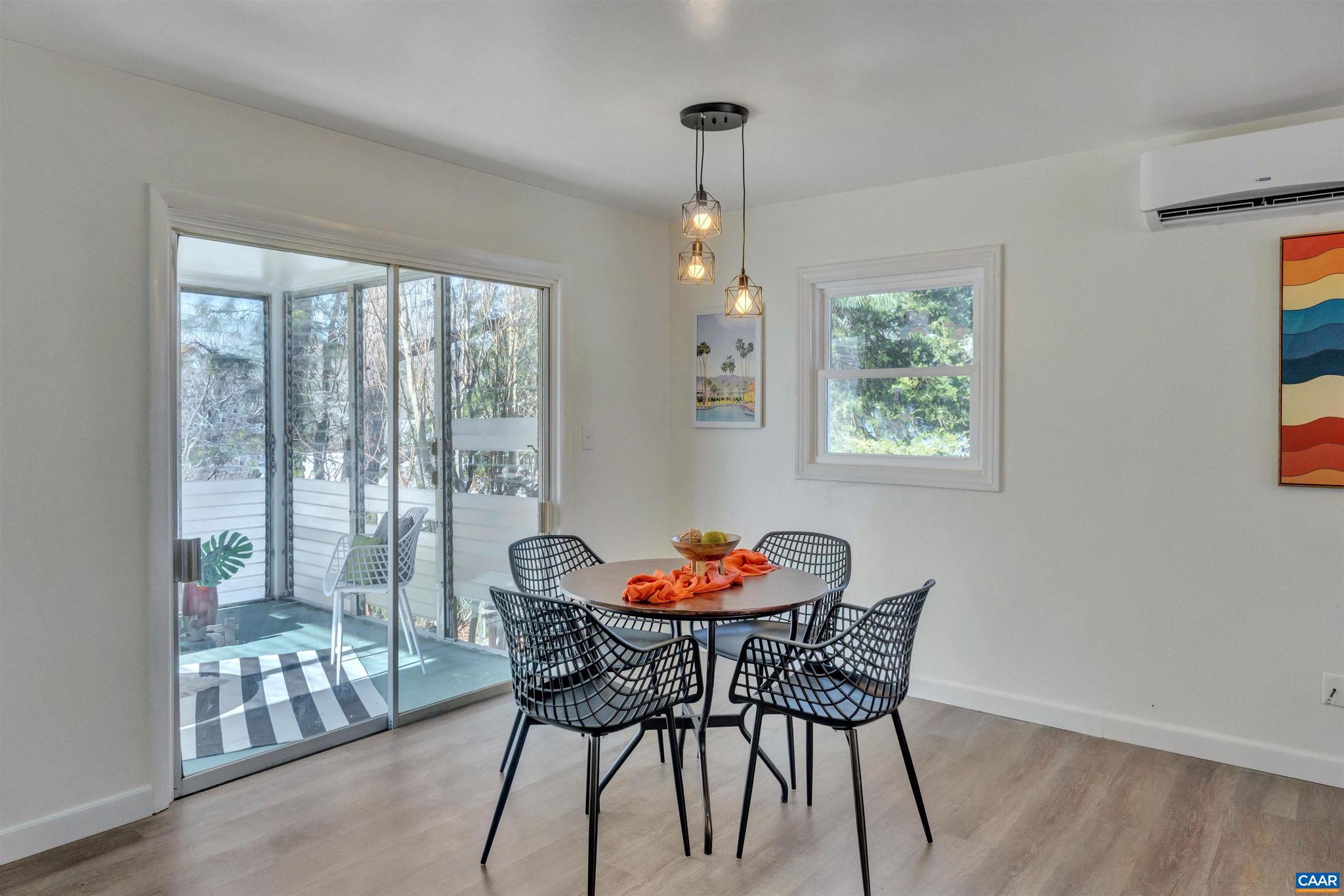 FOREST HILLS - Residential