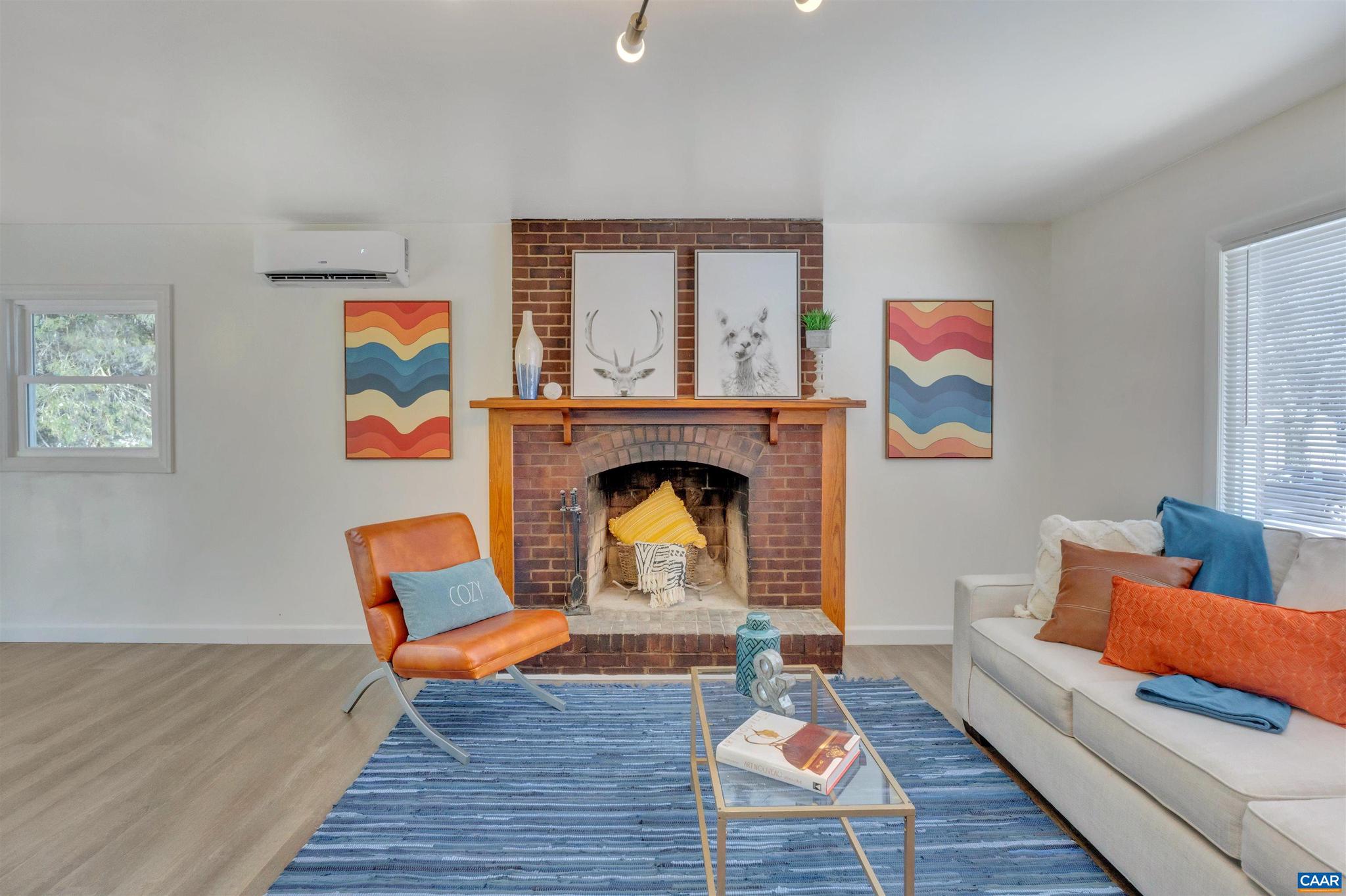 FOREST HILLS - Residential