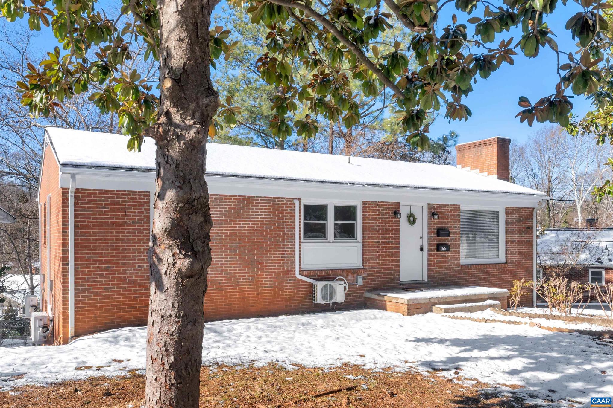 FOREST HILLS - Residential