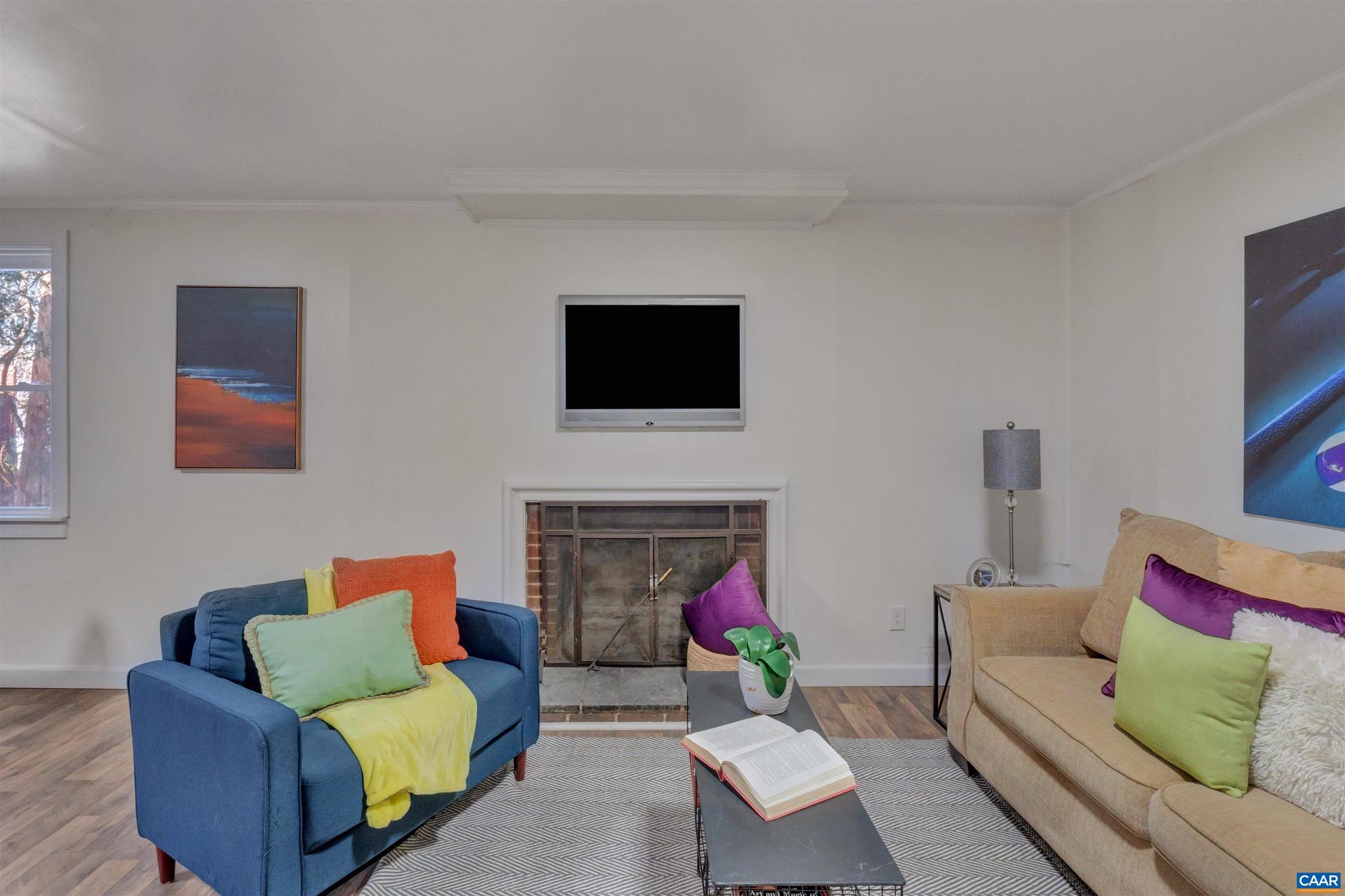 FOREST HILLS - Residential