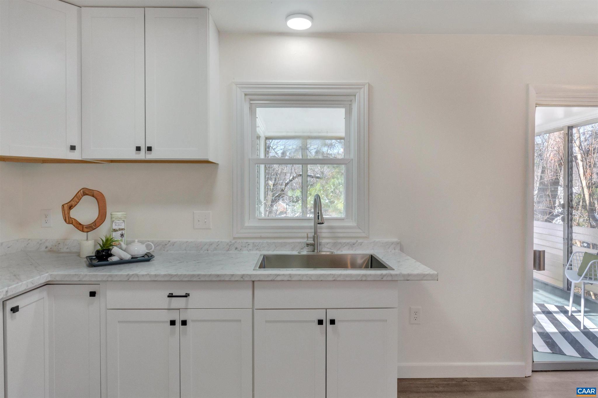 FOREST HILLS - Residential