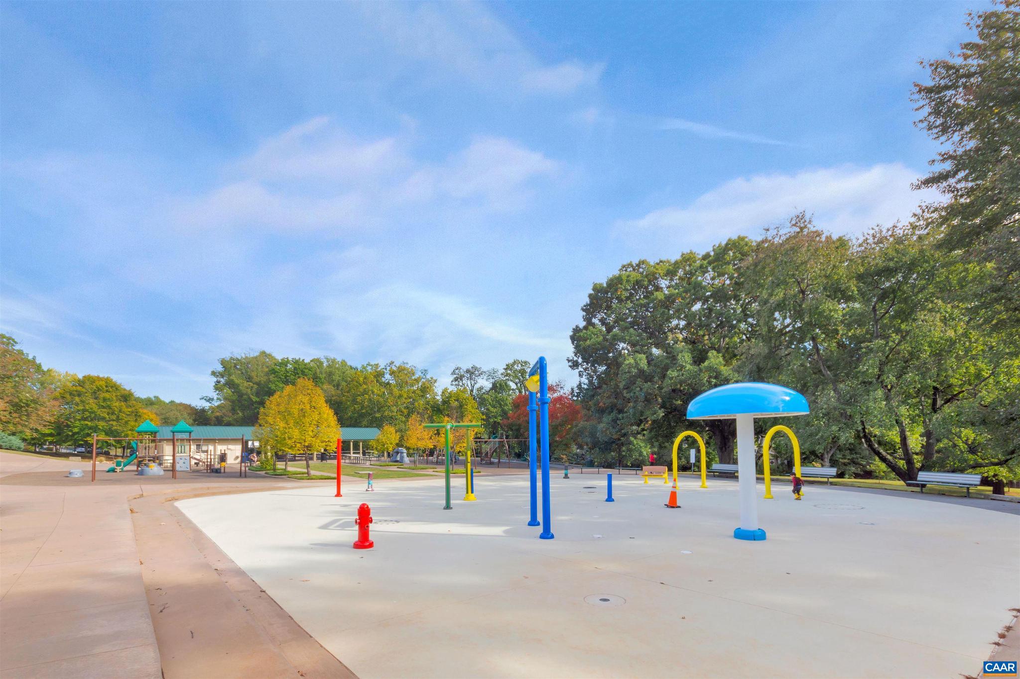 FOREST HILLS - Residential