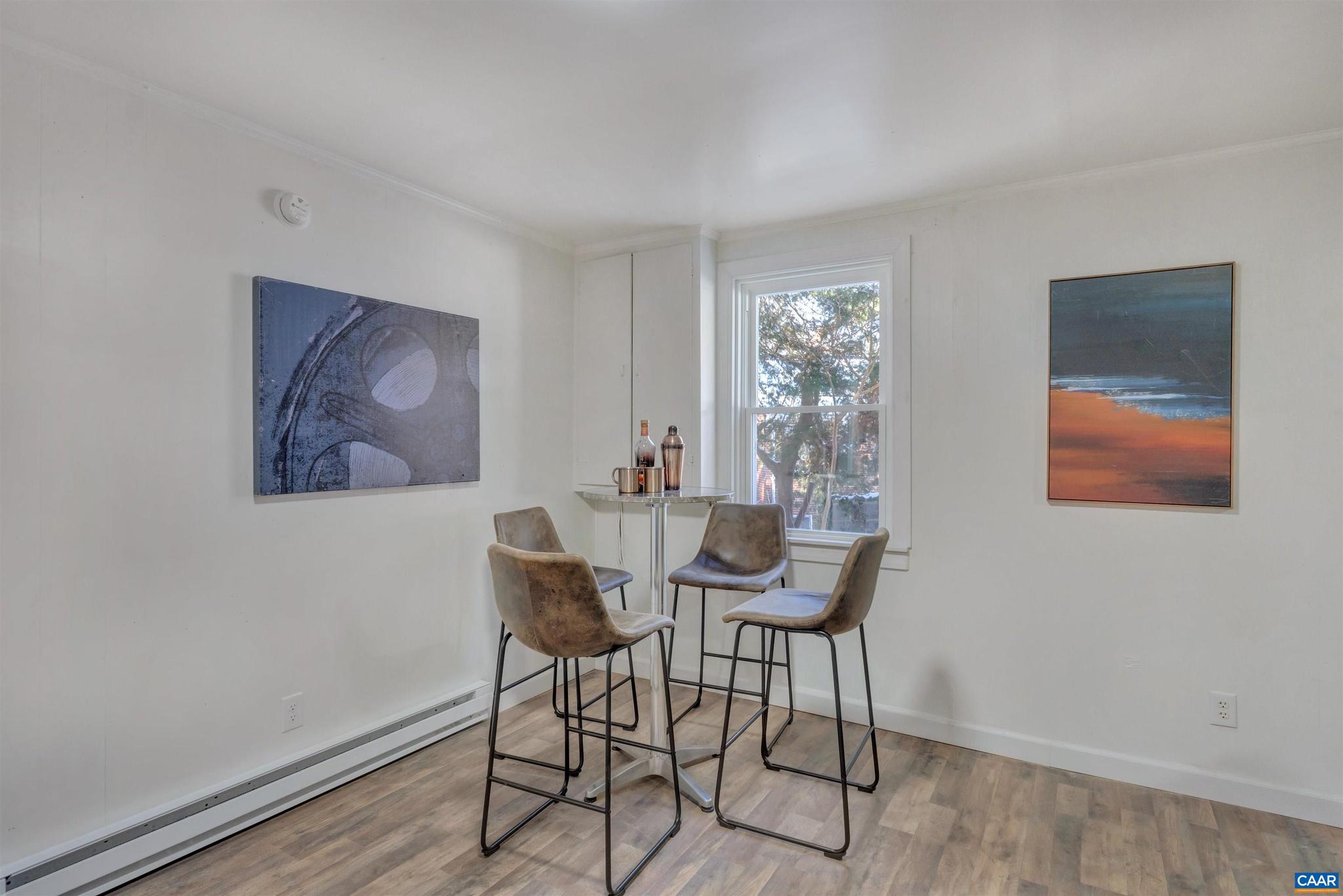 FOREST HILLS - Residential