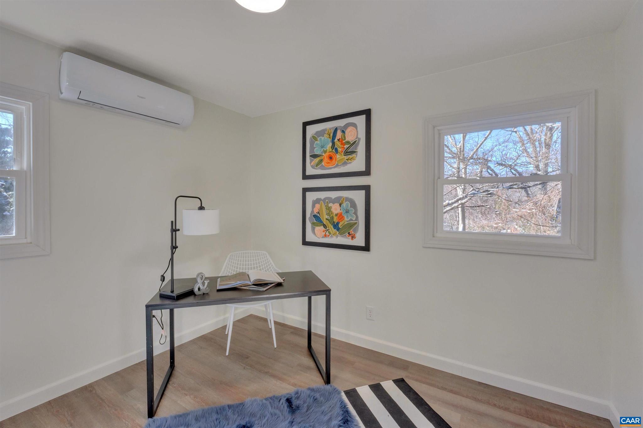 FOREST HILLS - Residential