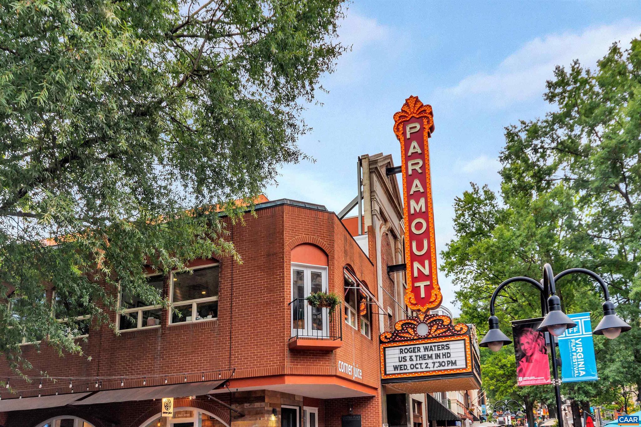 FOREST HILLS - Residential