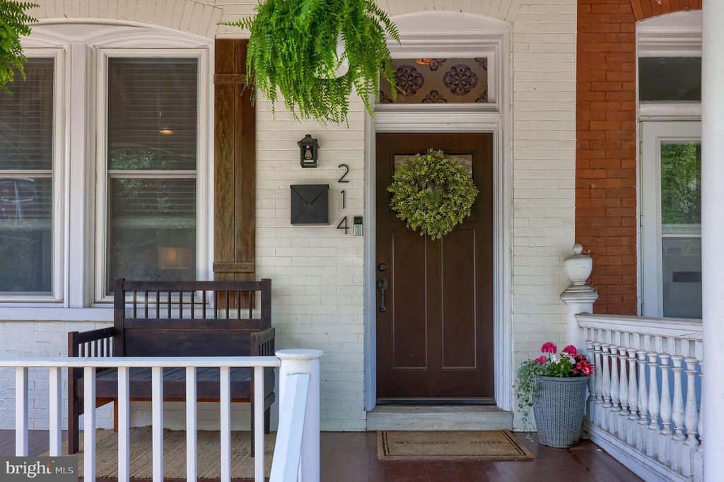 Photo of 214 E New Street, LANCASTER, PA 17602 (MLS # PALA2089462)