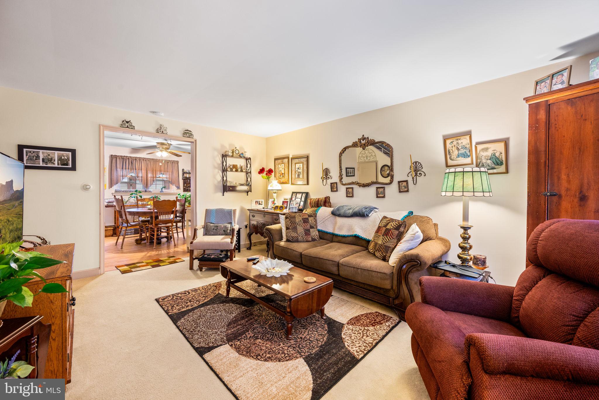 MAPLE GARDENS - Residential