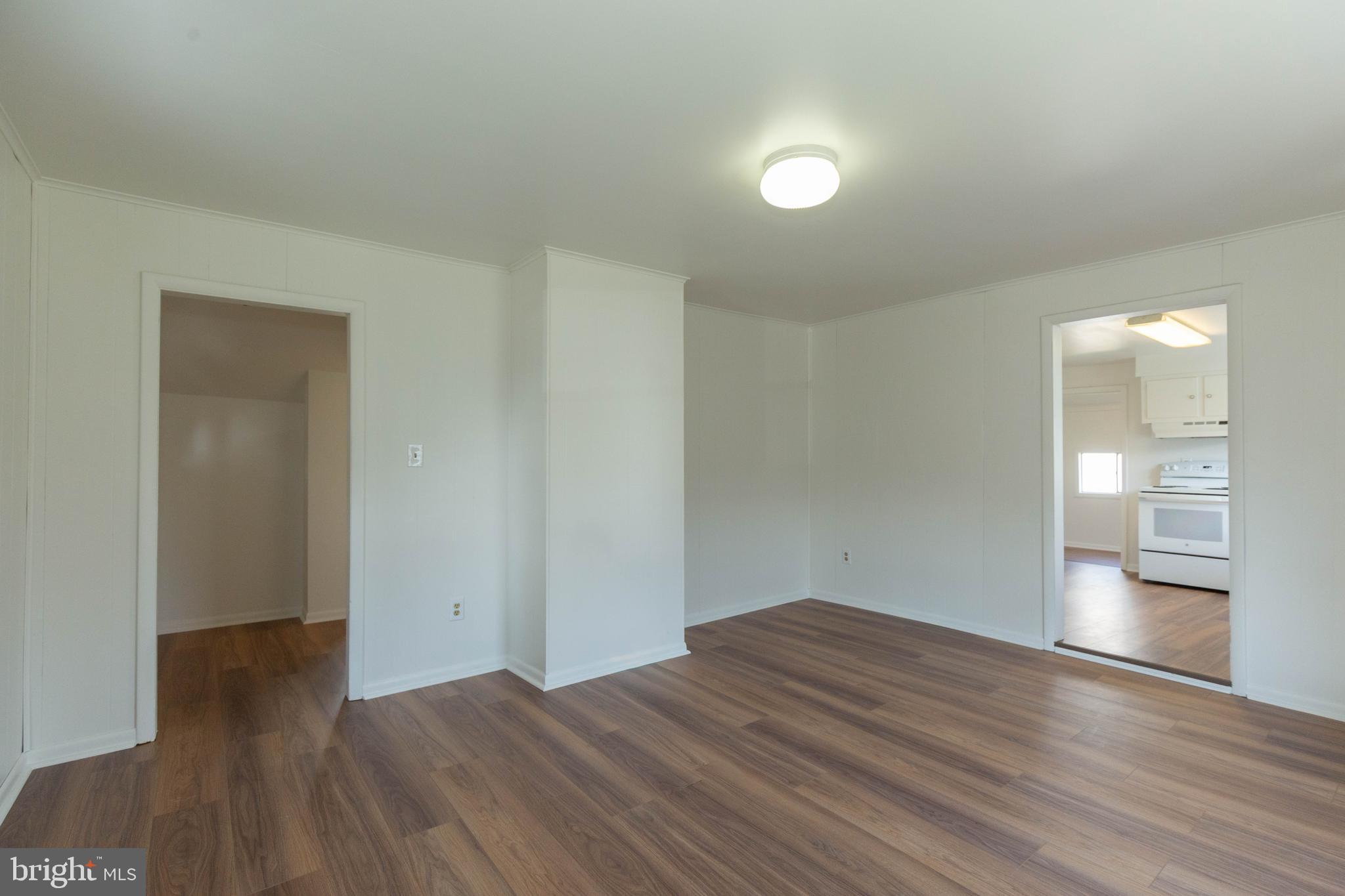 CHARLES TOWN - Residential Lease