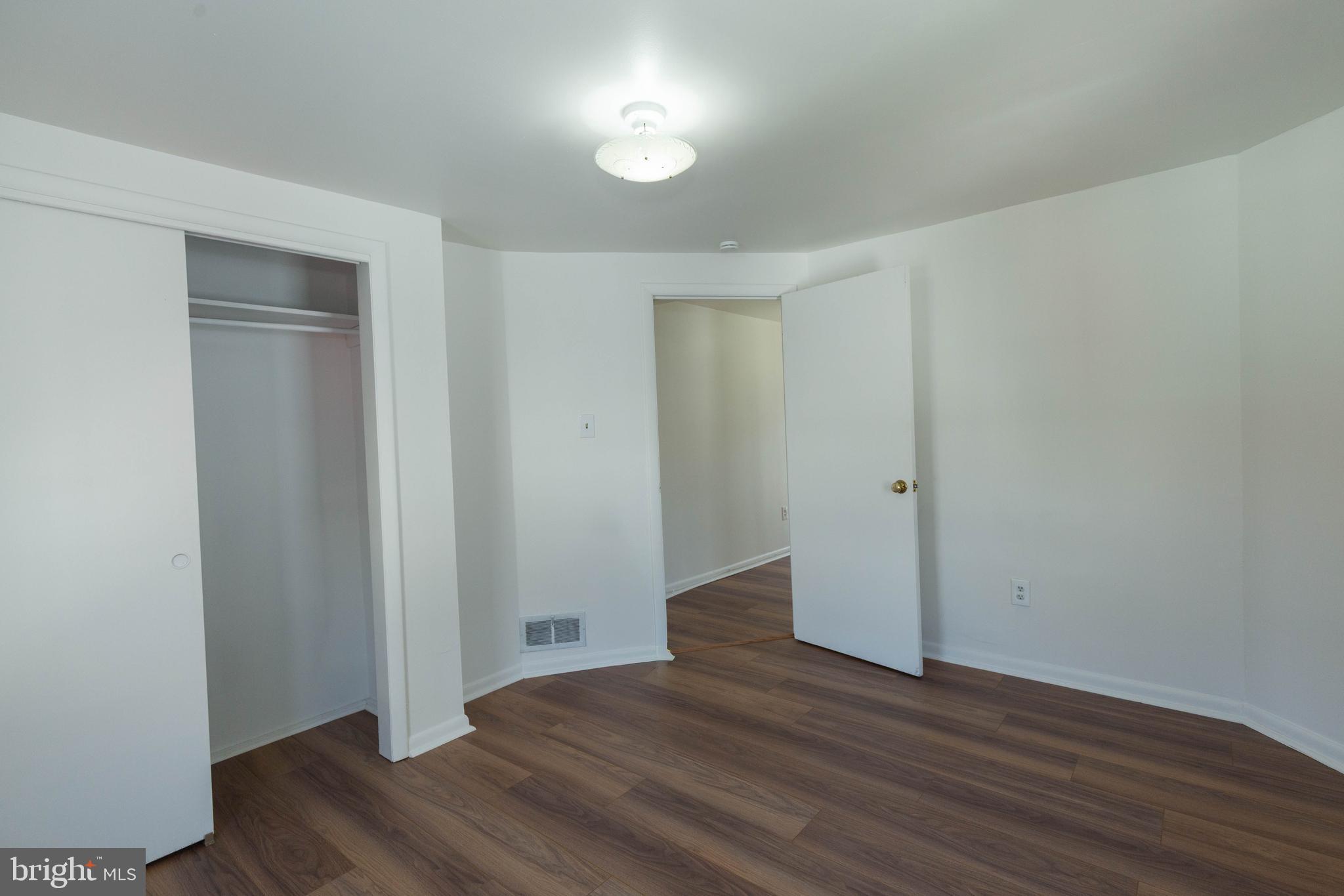 CHARLES TOWN - Residential Lease