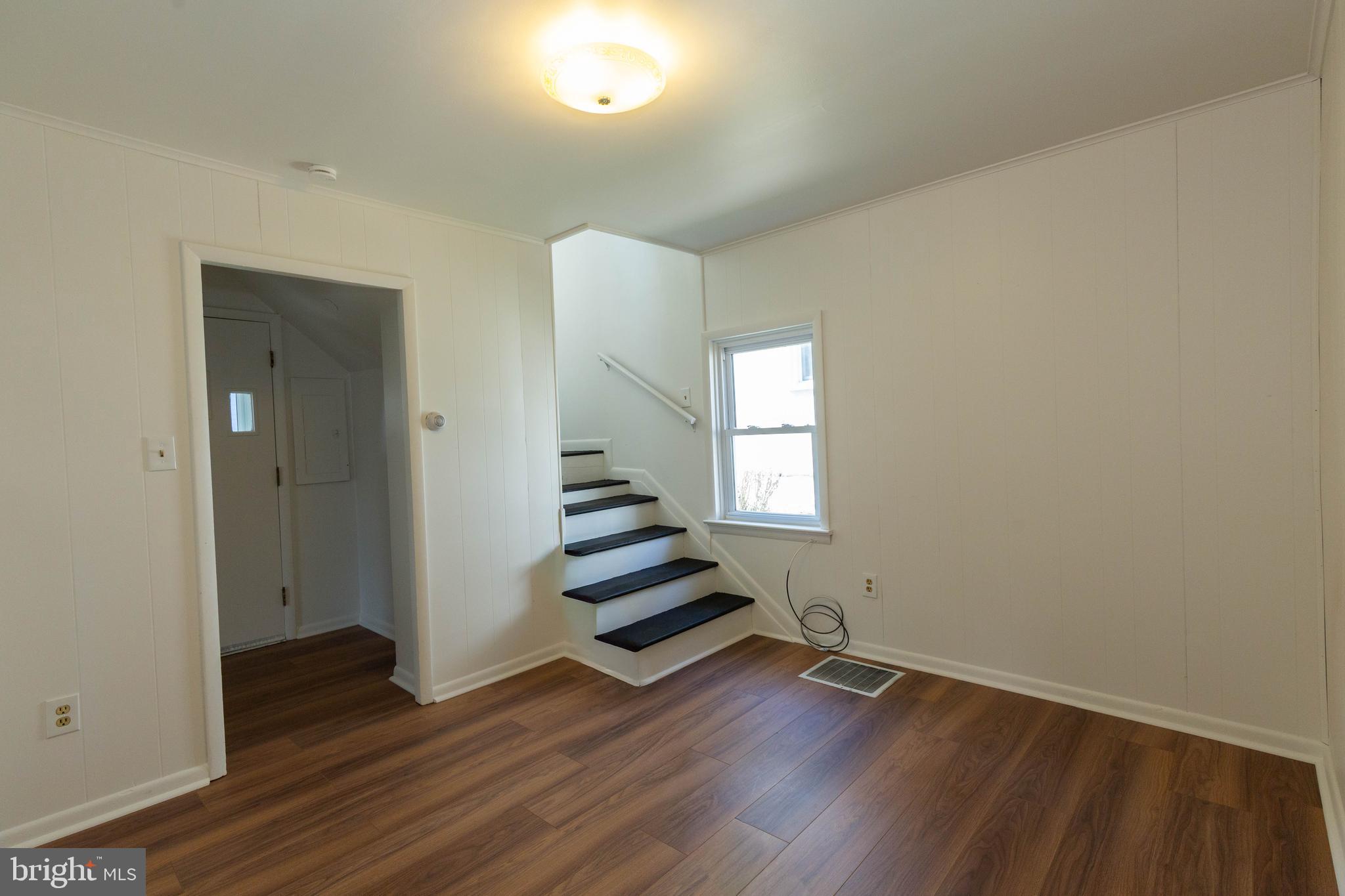 CHARLES TOWN - Residential Lease