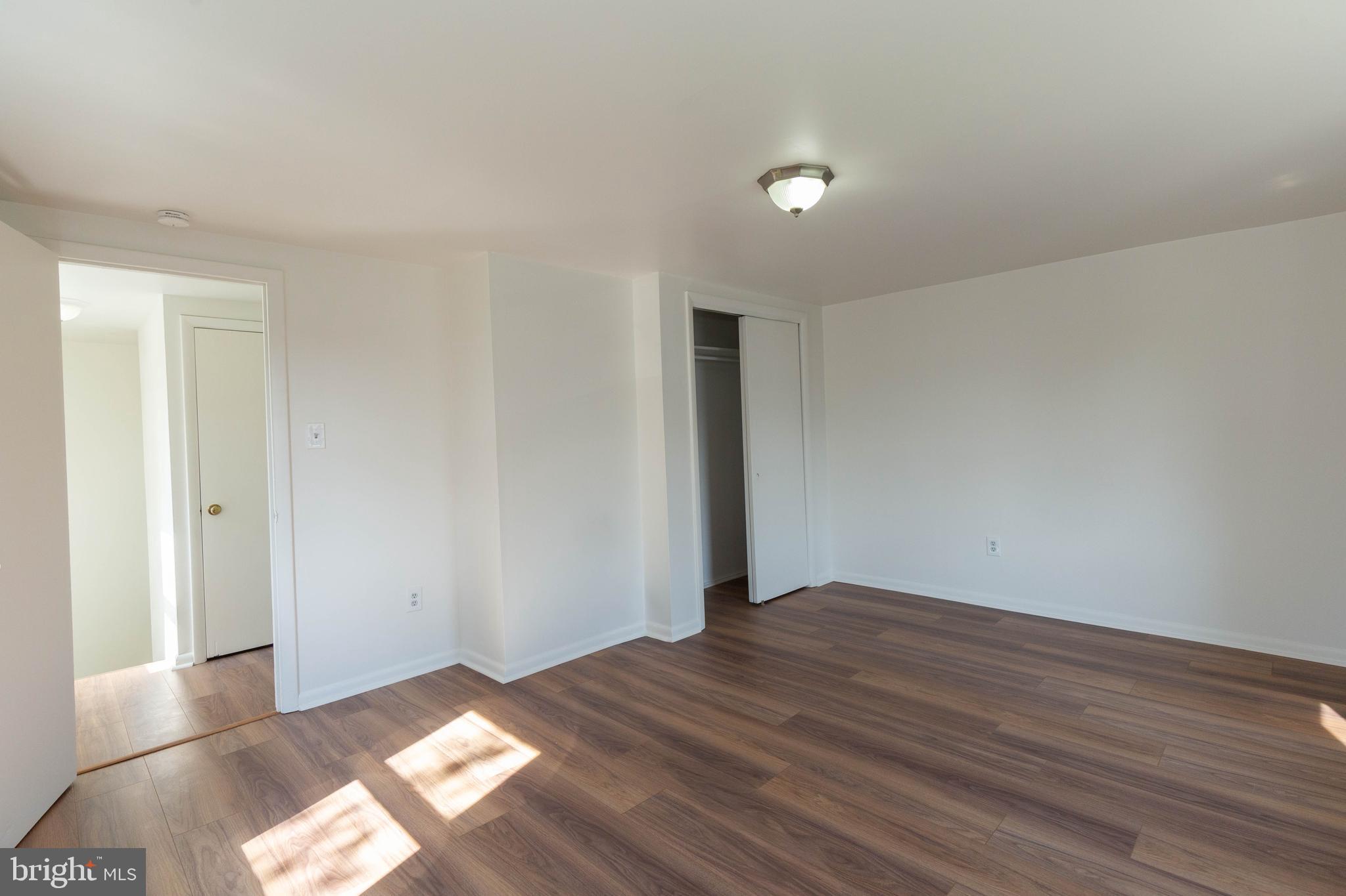 CHARLES TOWN - Residential Lease