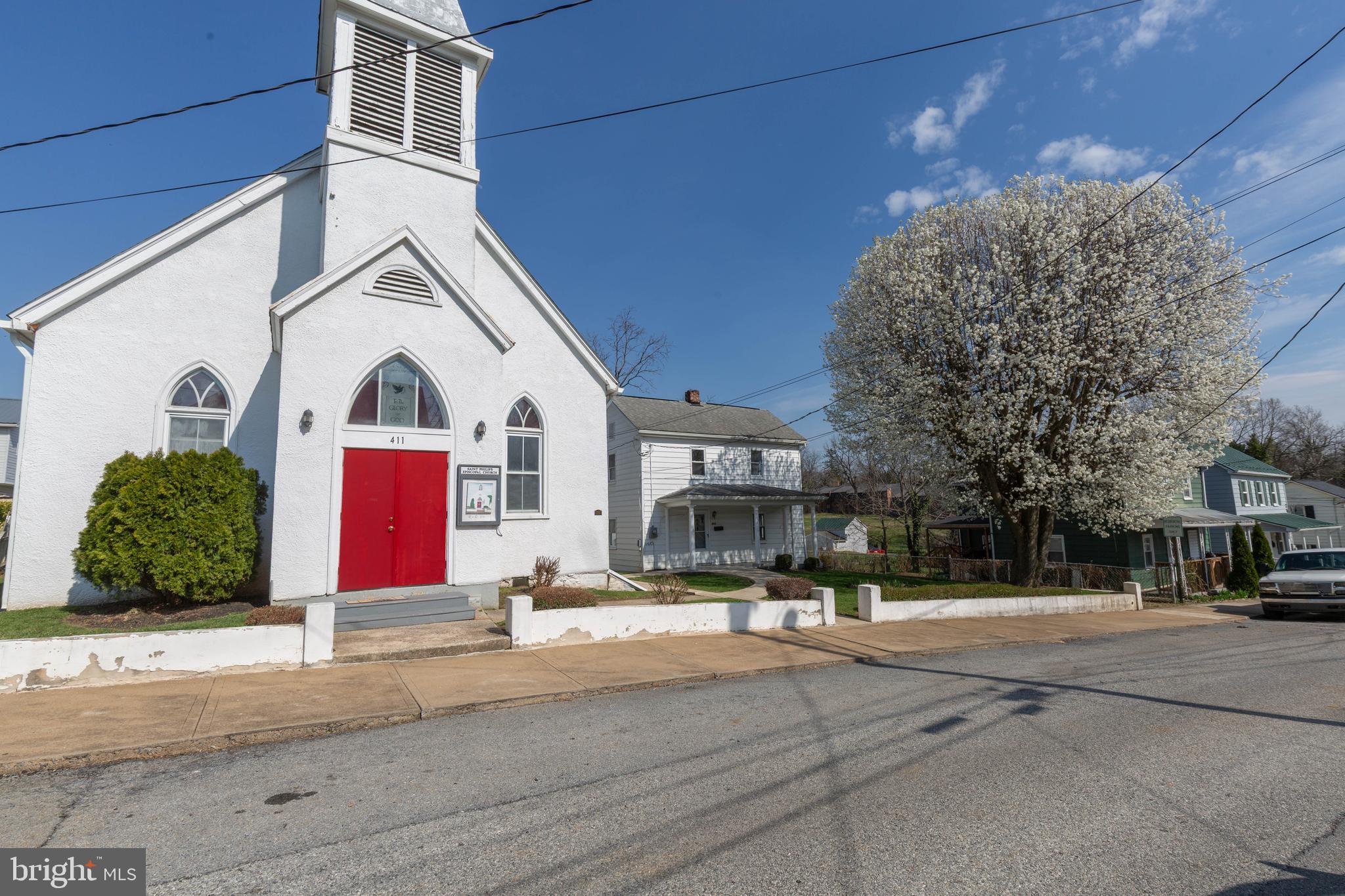 CHARLES TOWN - Residential Lease