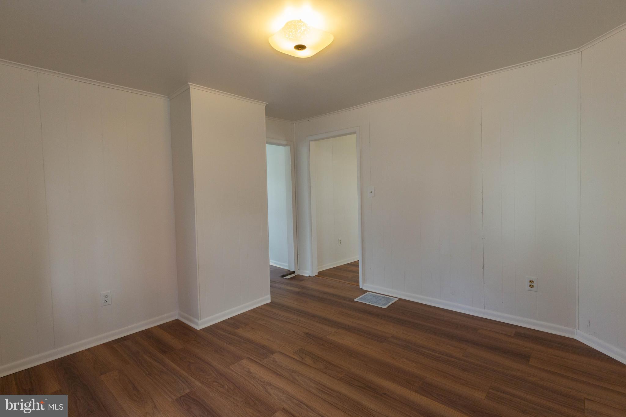 CHARLES TOWN - Residential Lease