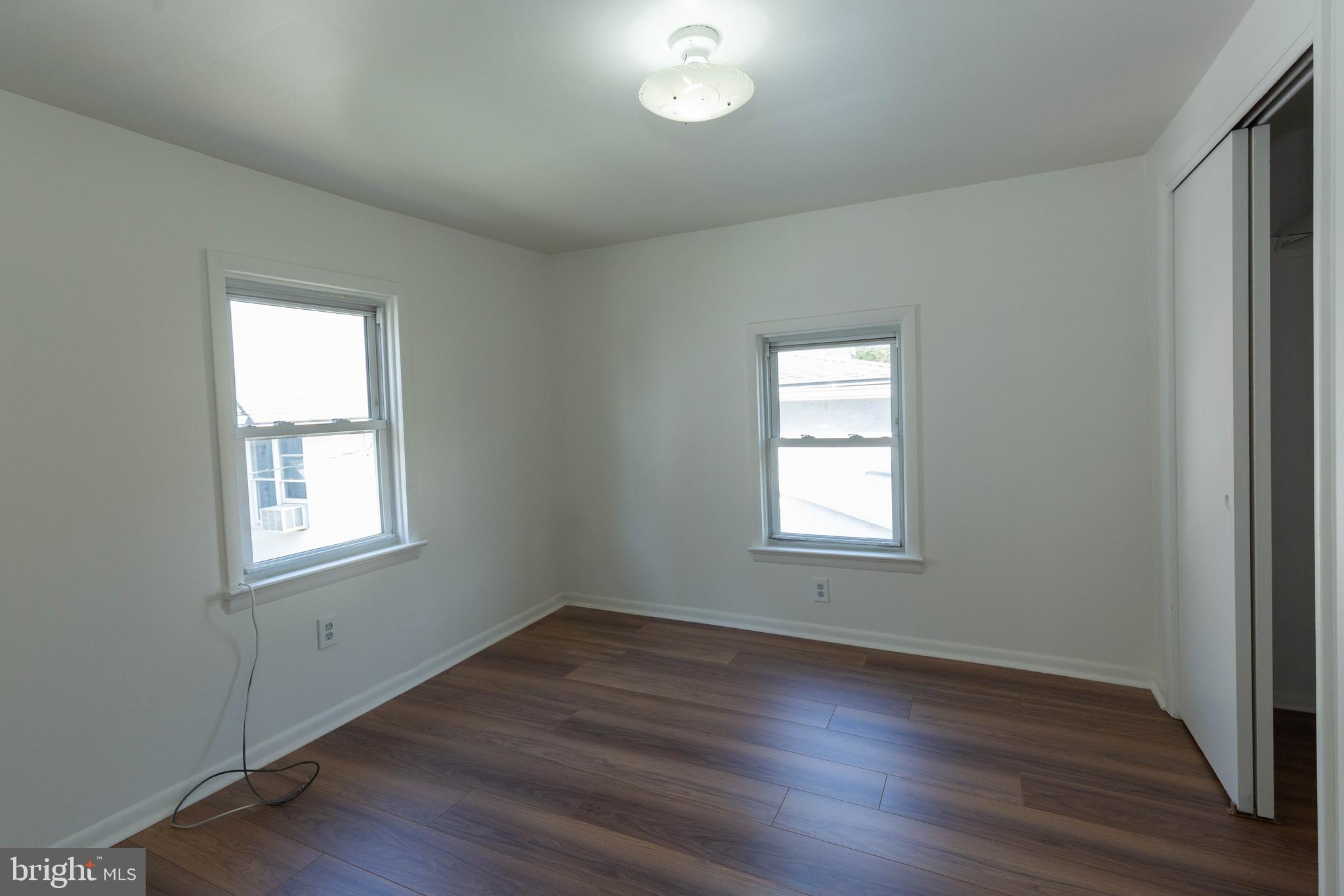 CHARLES TOWN - Residential Lease