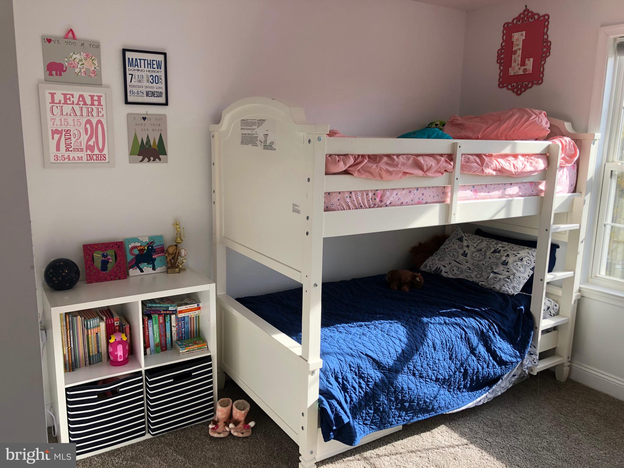 VILLAS ON WATERS EDGE - Residential Lease