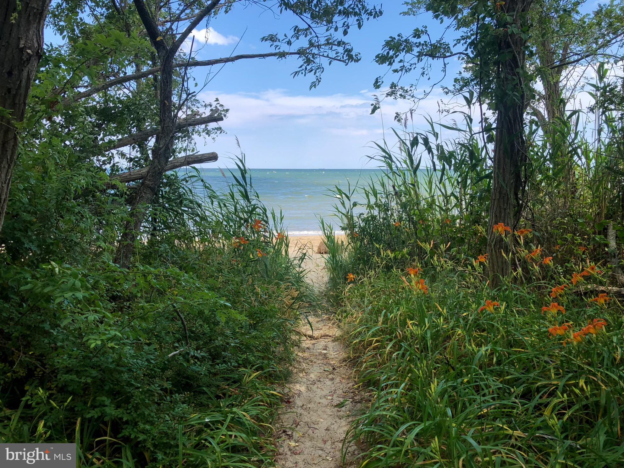 VILLAS ON WATERS EDGE - Residential Lease