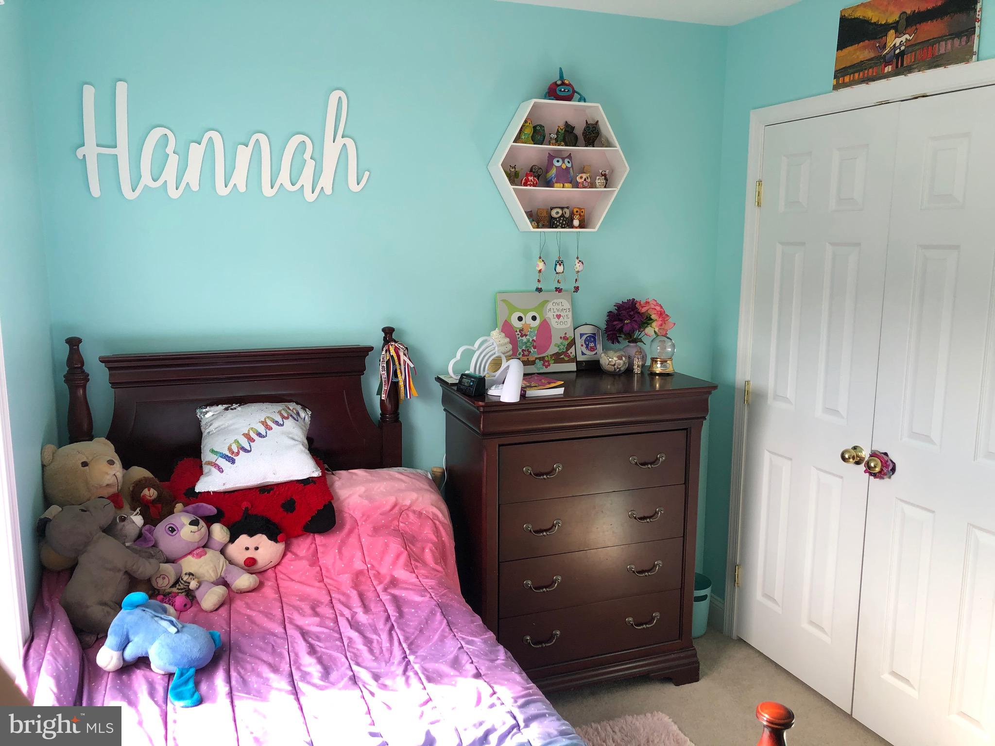 VILLAS ON WATERS EDGE - Residential Lease