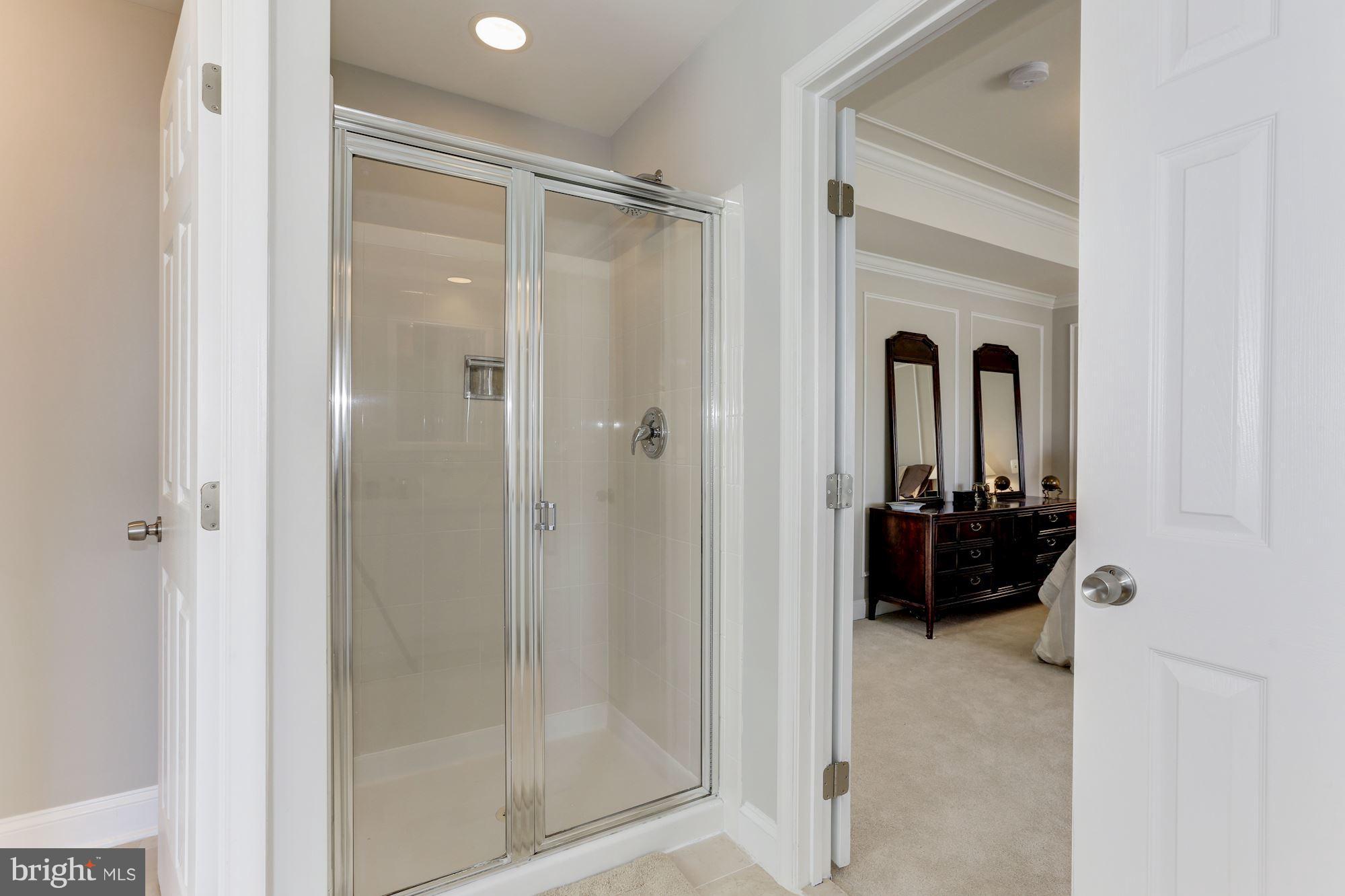 OVERLOOK - Residential