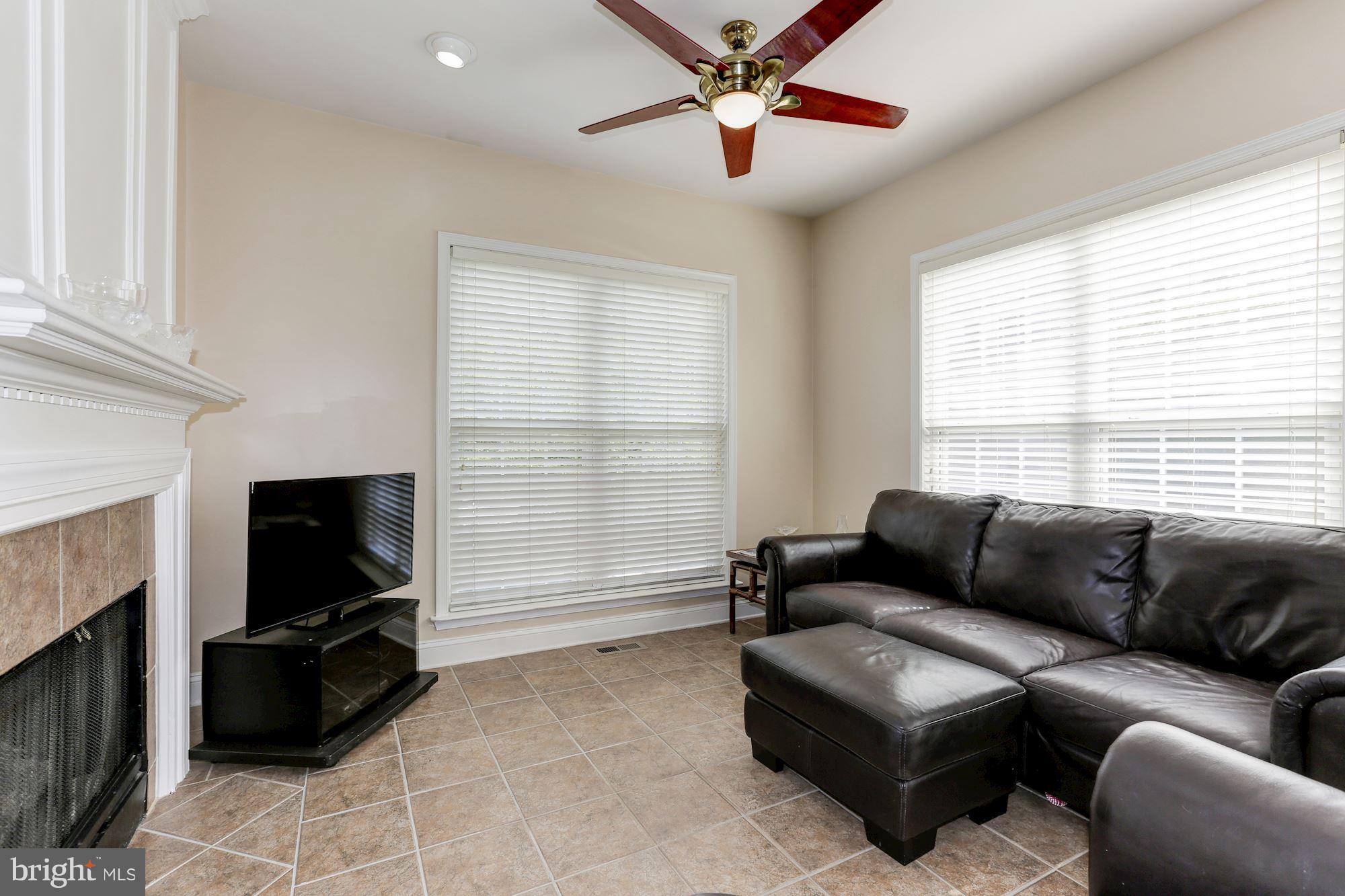 OVERLOOK - Residential