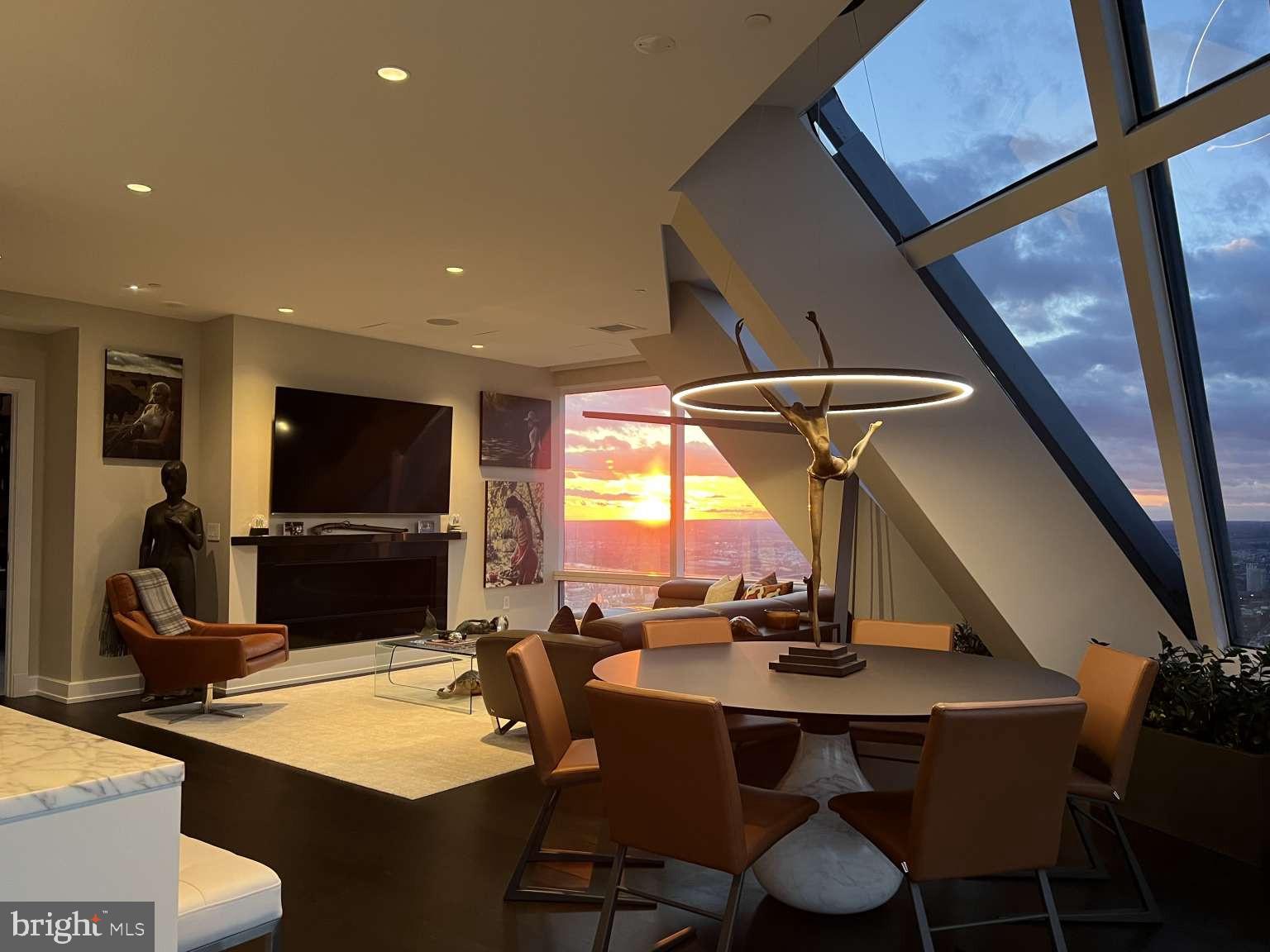 CENTER CITY - Residential
