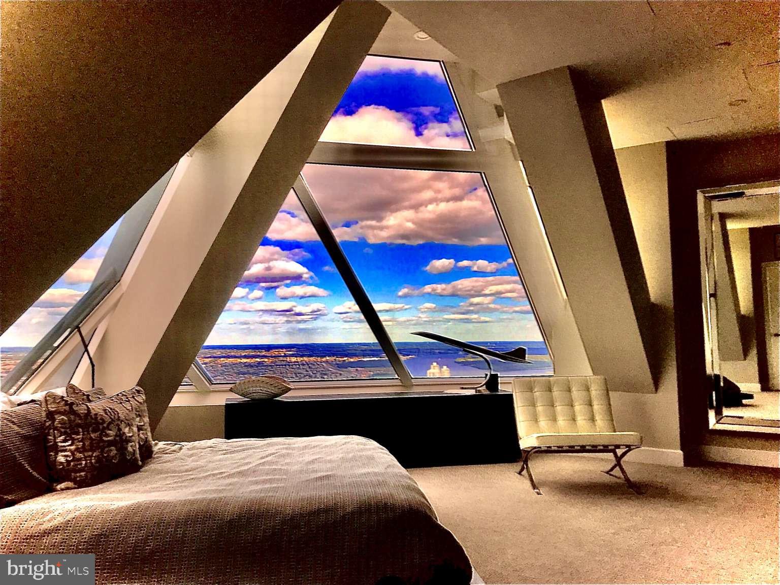 CENTER CITY - Residential