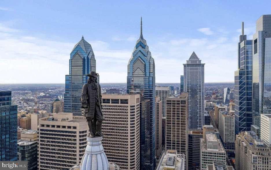 CENTER CITY - Residential