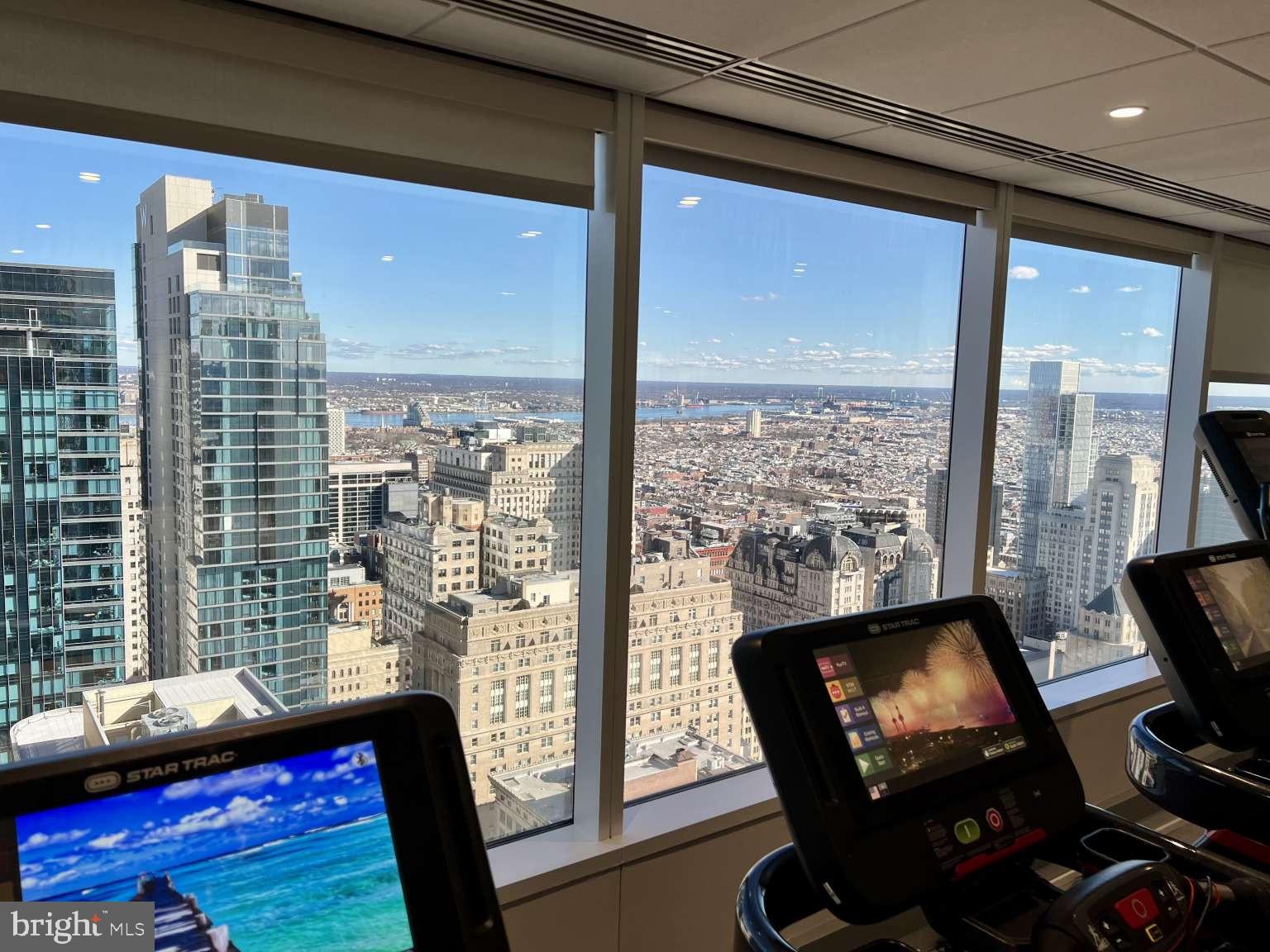 CENTER CITY - Residential