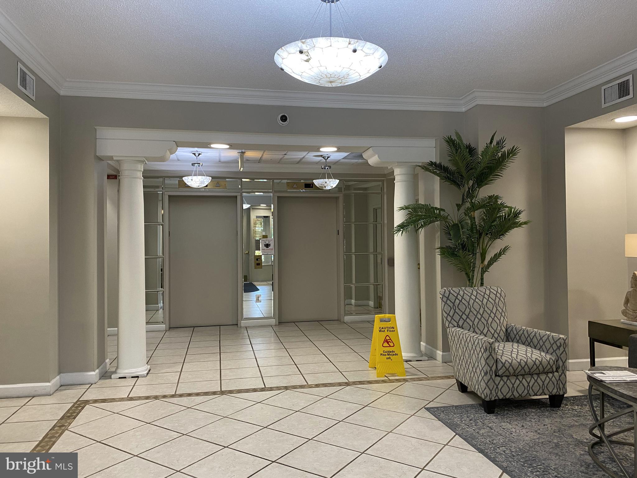 LEISURE WORLD - Residential