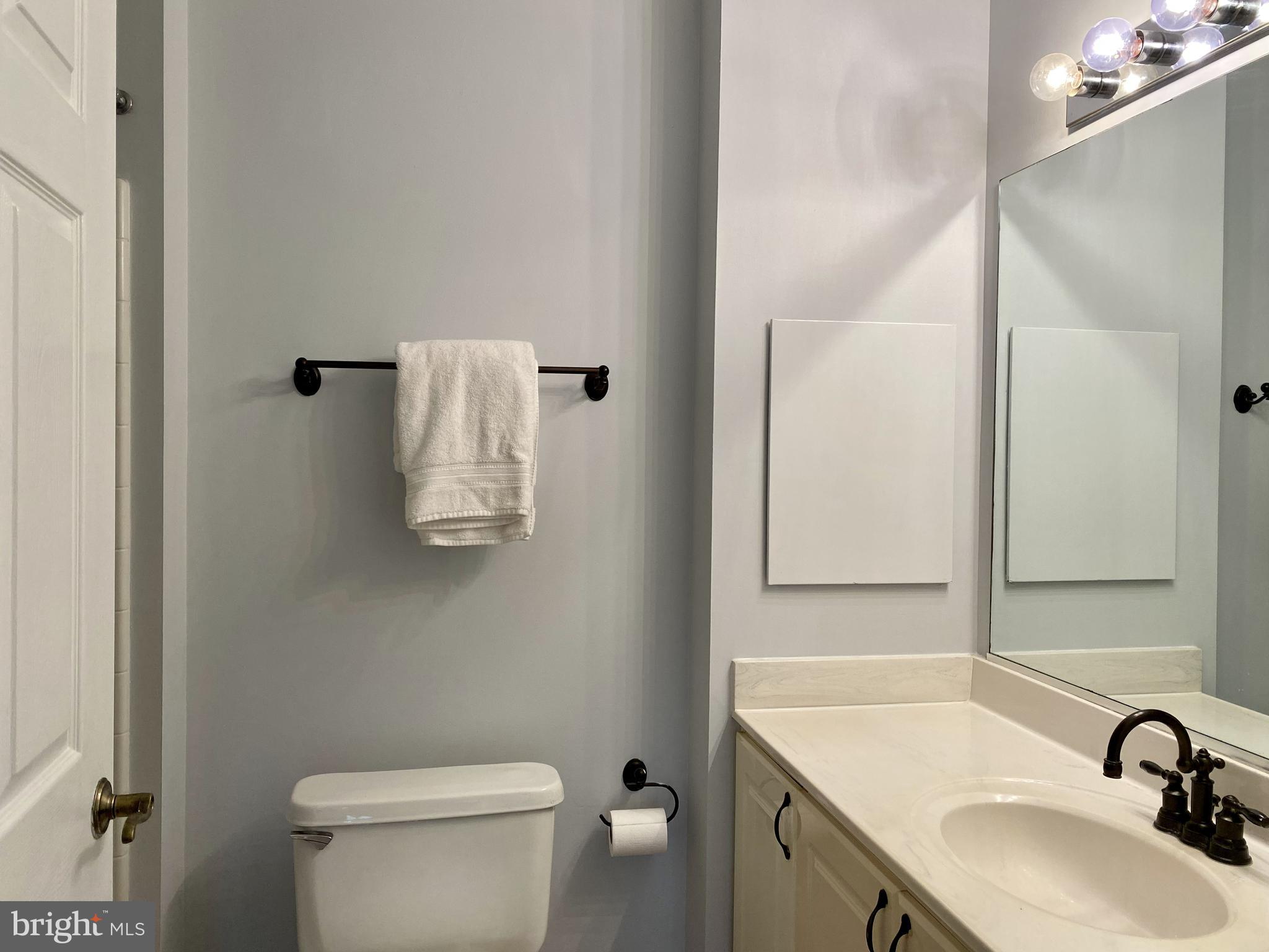 LEISURE WORLD - Residential