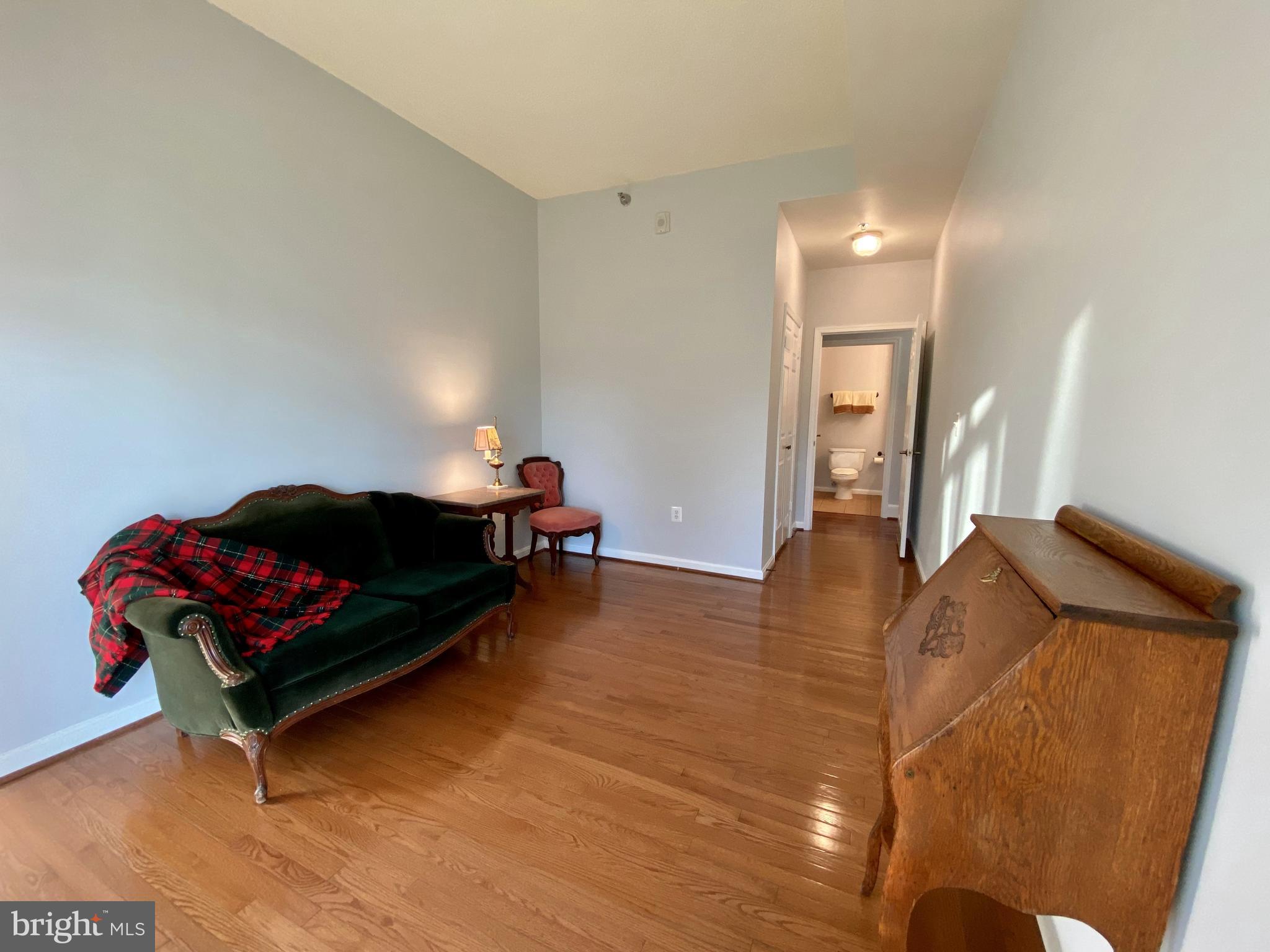 LEISURE WORLD - Residential