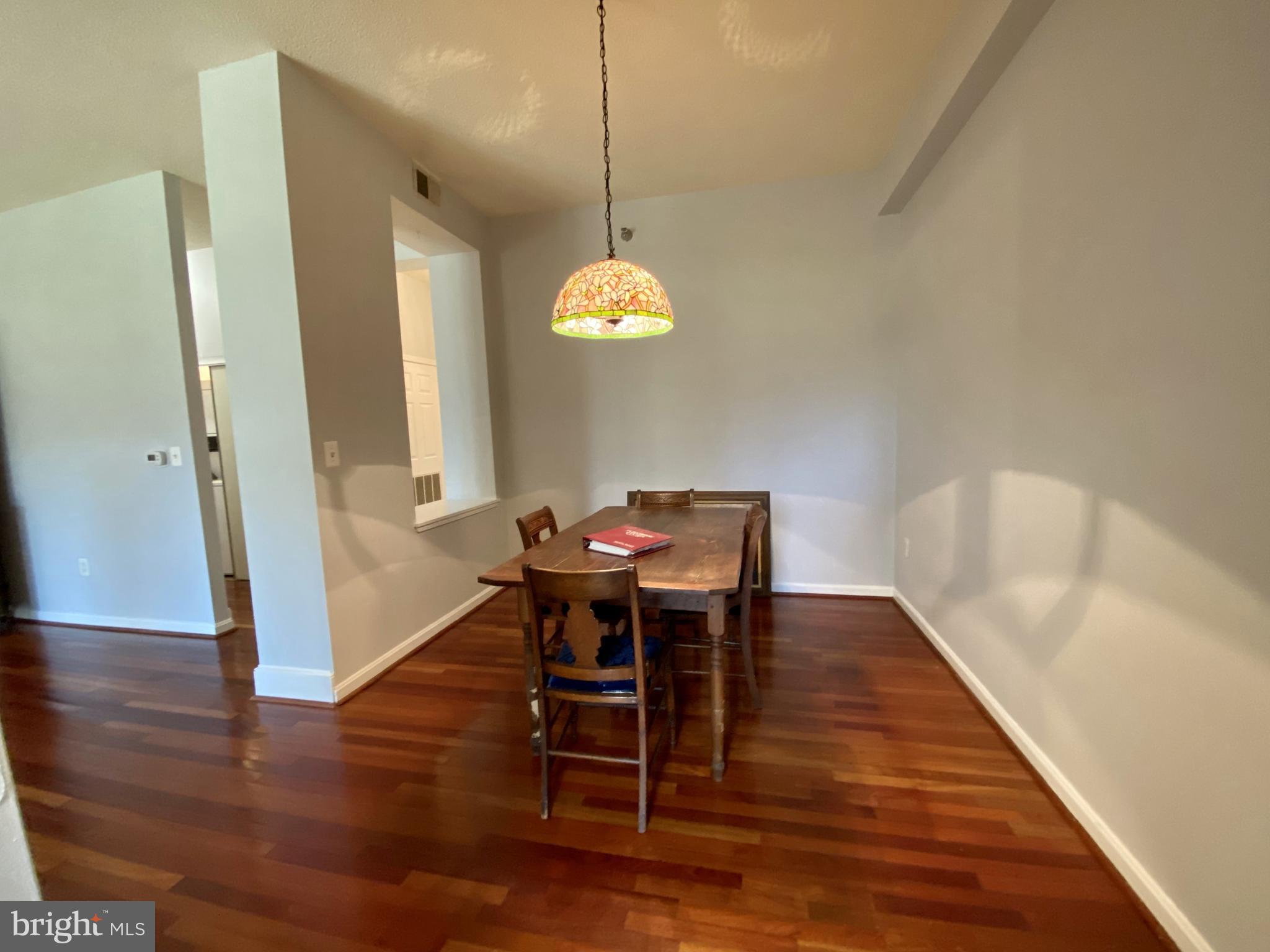 LEISURE WORLD - Residential