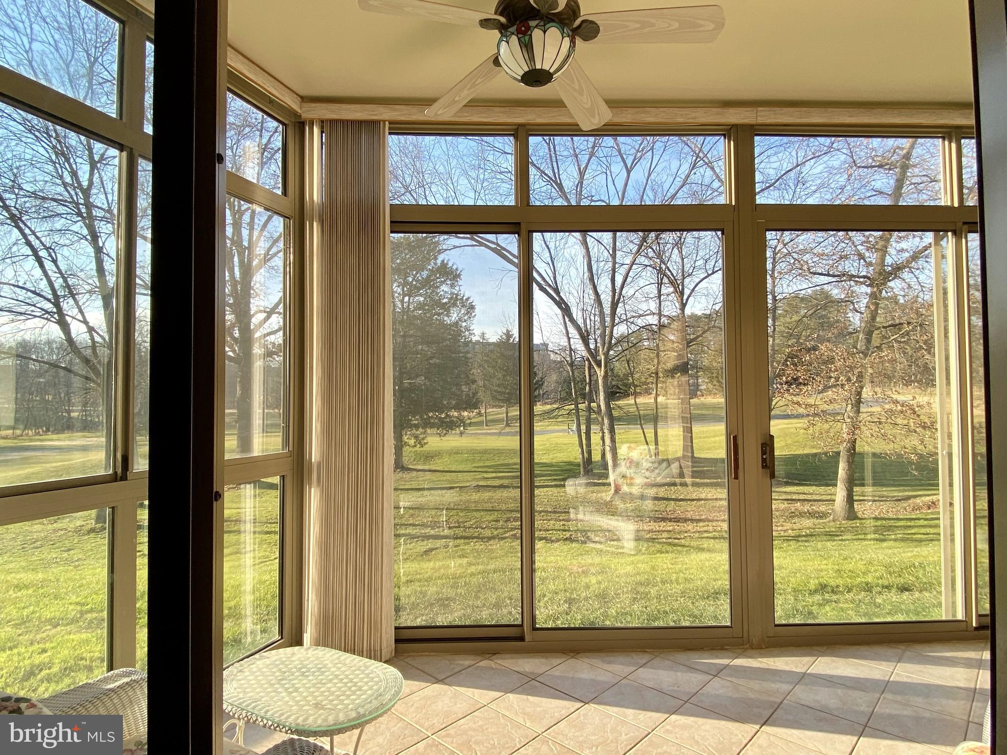 LEISURE WORLD - Residential