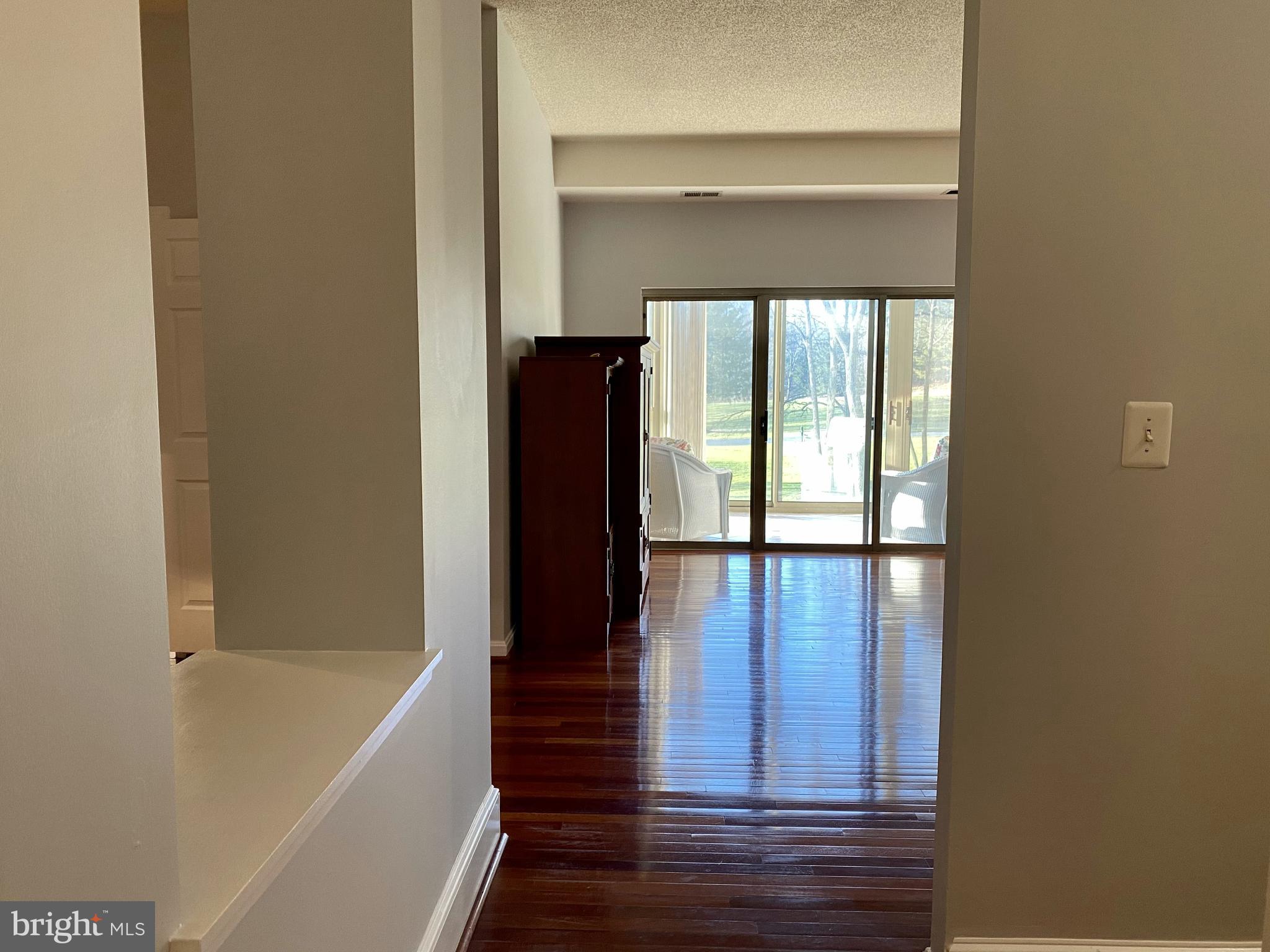 LEISURE WORLD - Residential