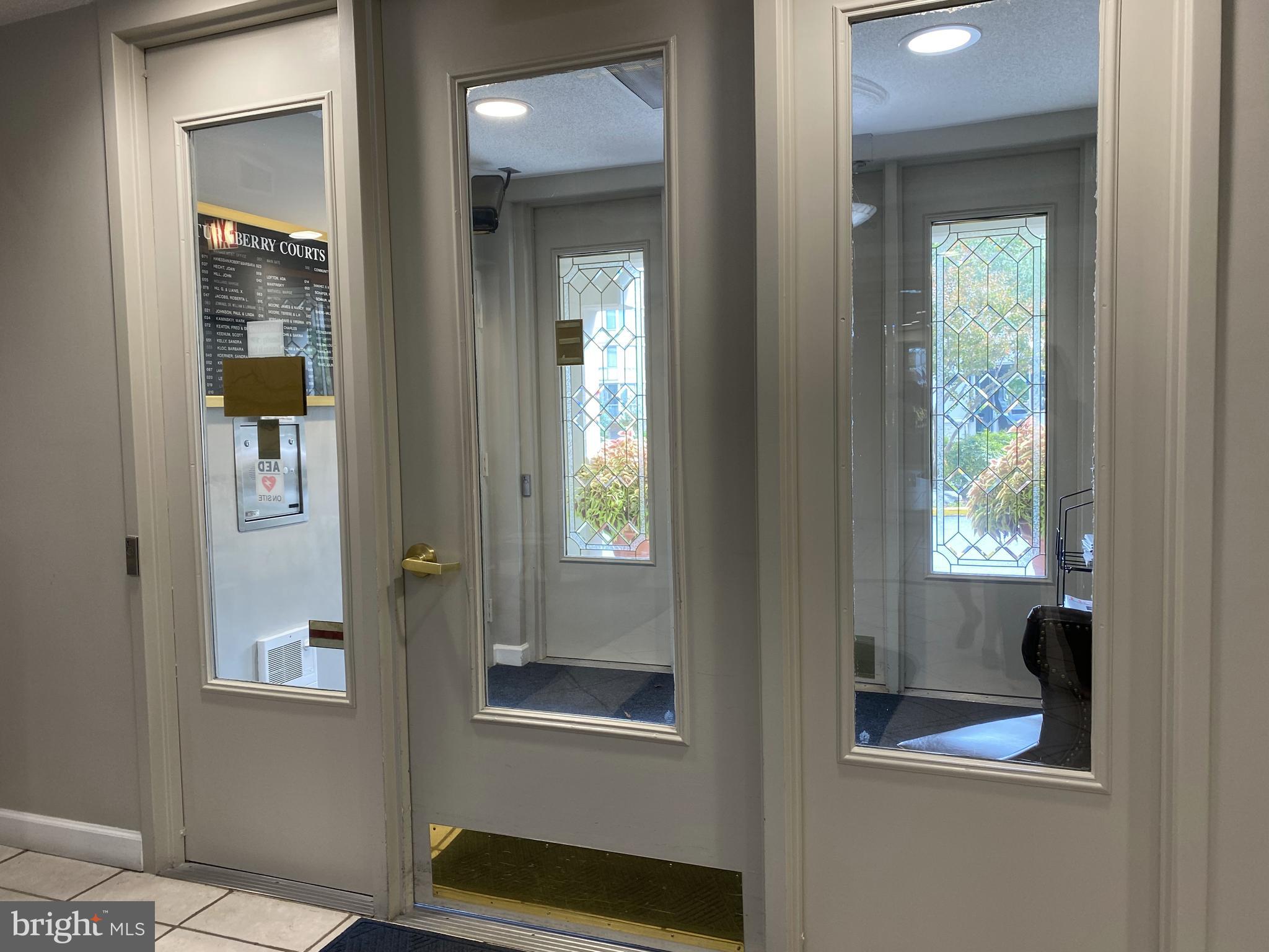 LEISURE WORLD - Residential