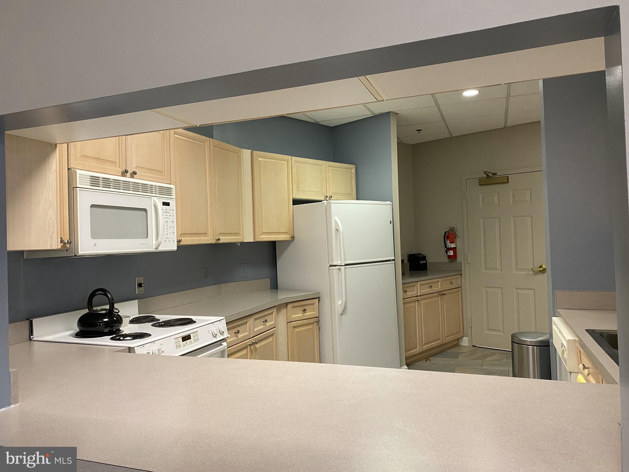 LEISURE WORLD - Residential