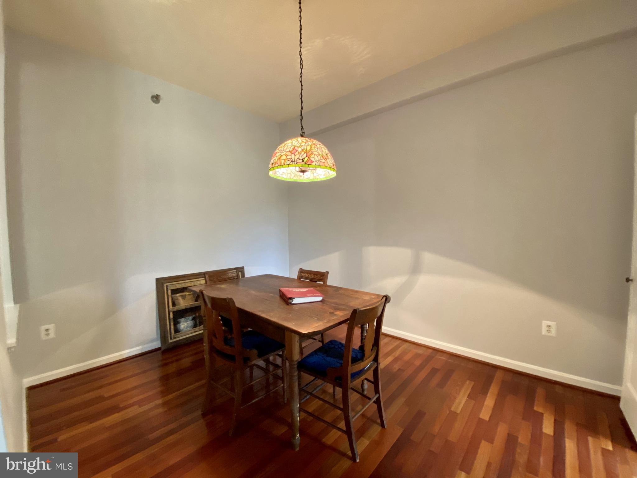 LEISURE WORLD - Residential