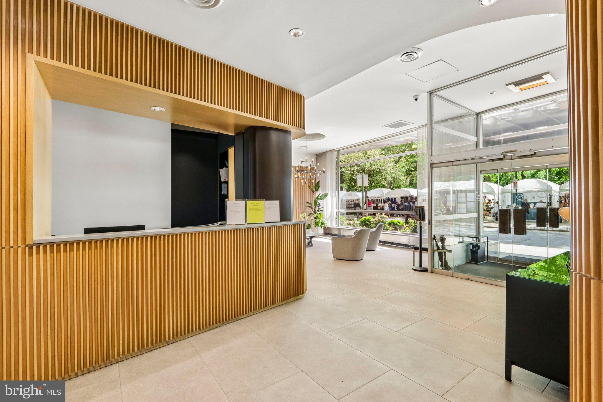 RITTENHOUSE SQUARE - Residential