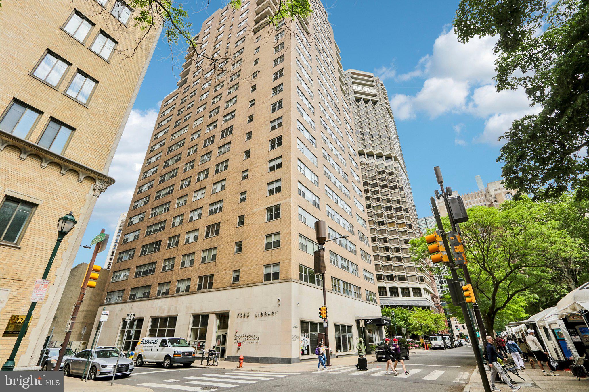 RITTENHOUSE SQUARE - Residential