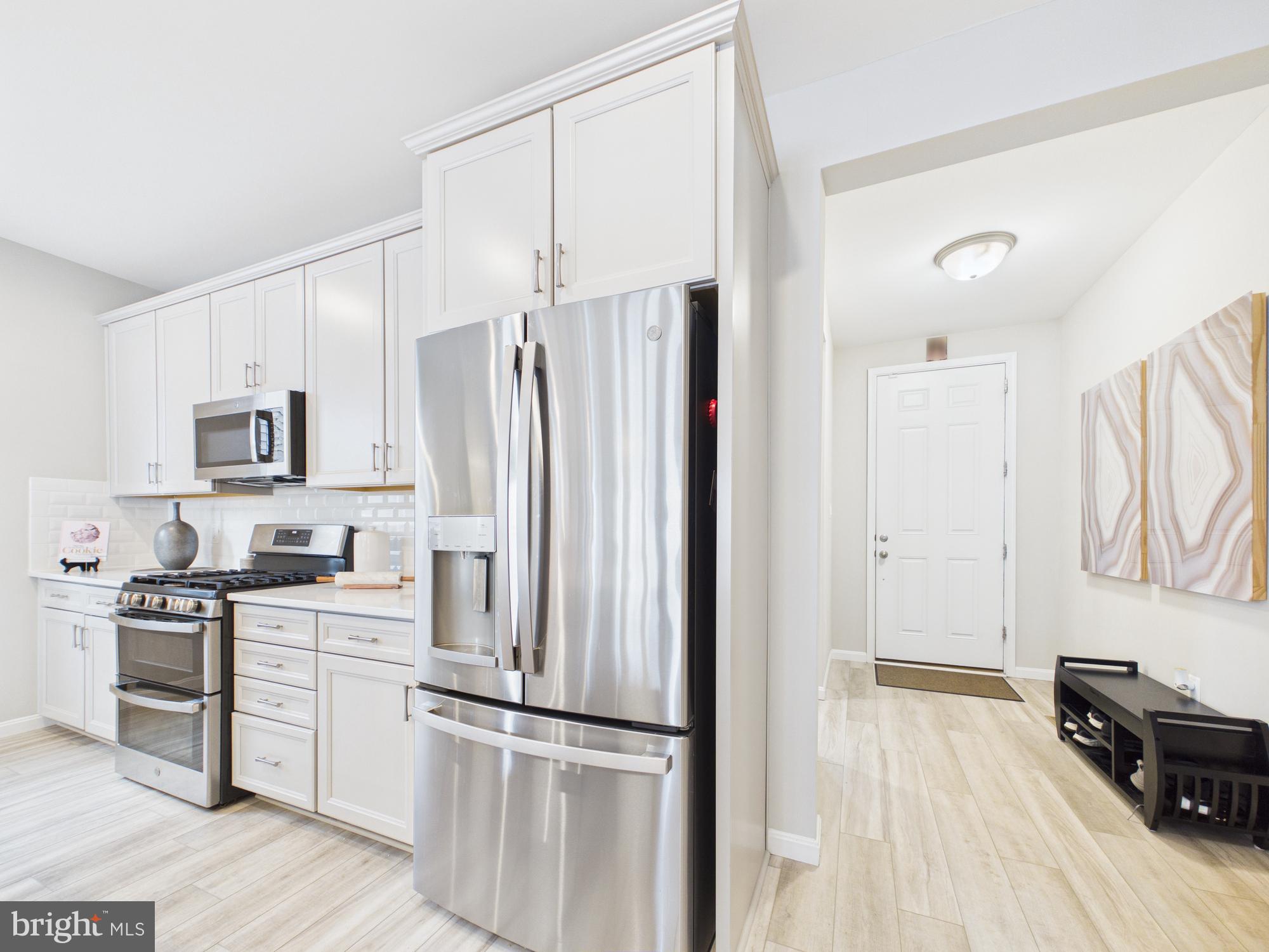 RAVEN OAKS - Residential