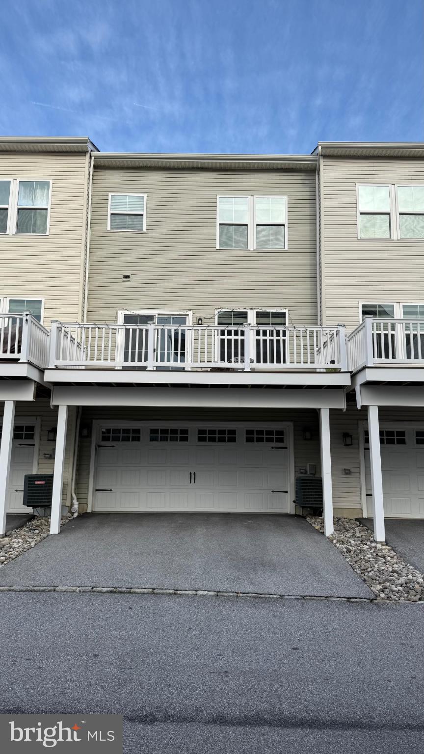 ATWATER - Residential Lease