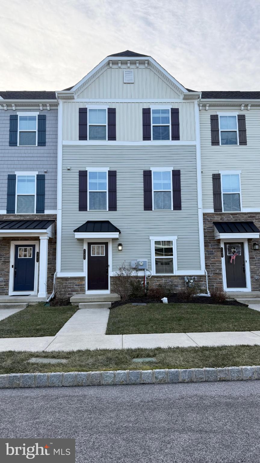 ATWATER - Residential Lease