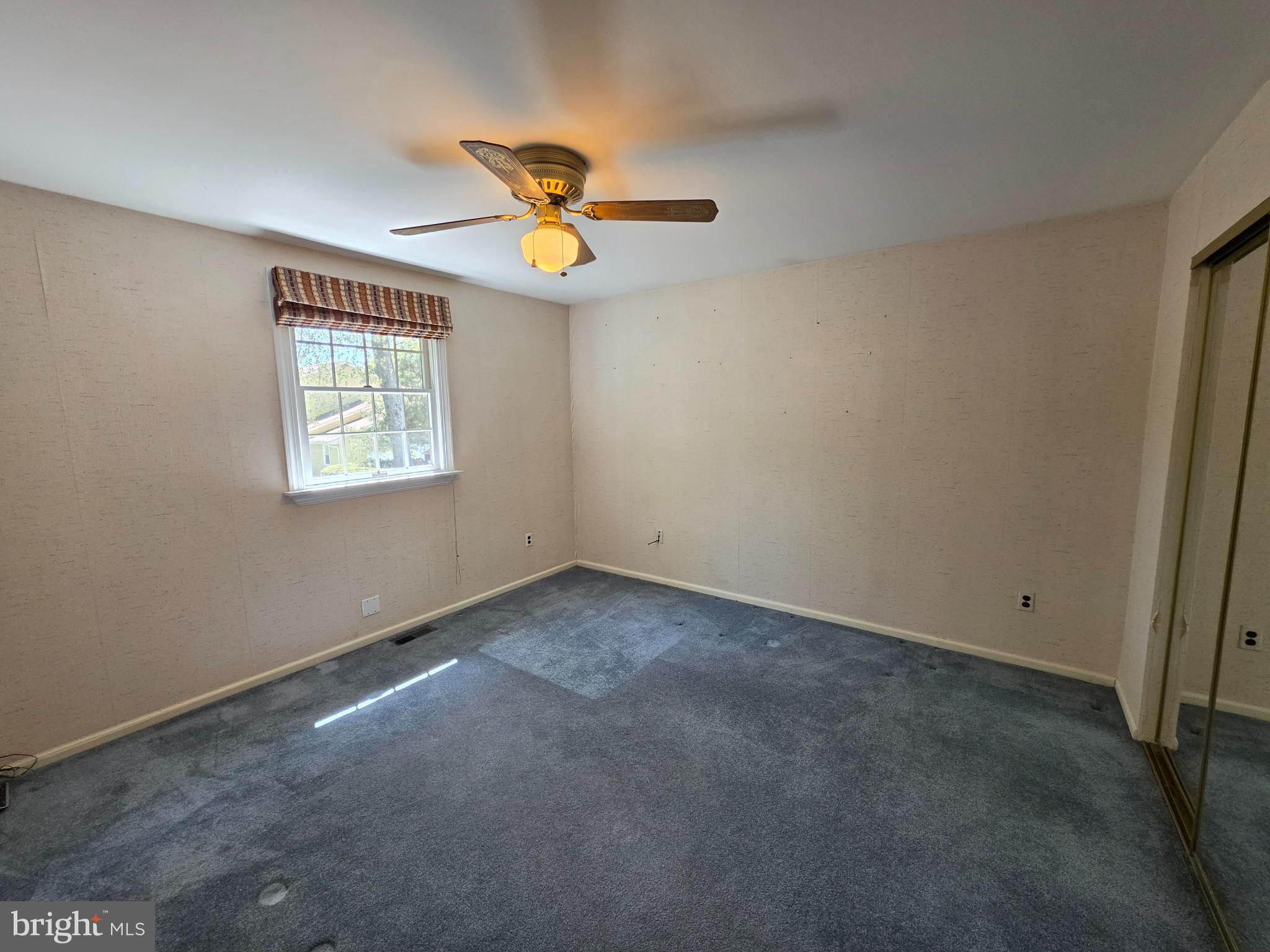 HIDDEN MDWS - Residential