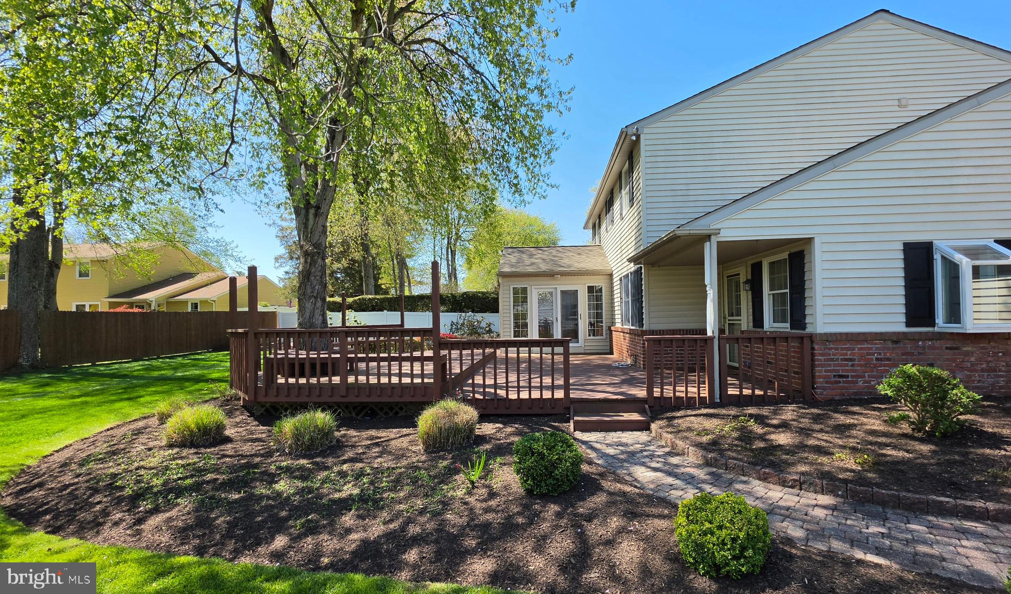 HIDDEN MDWS - Residential