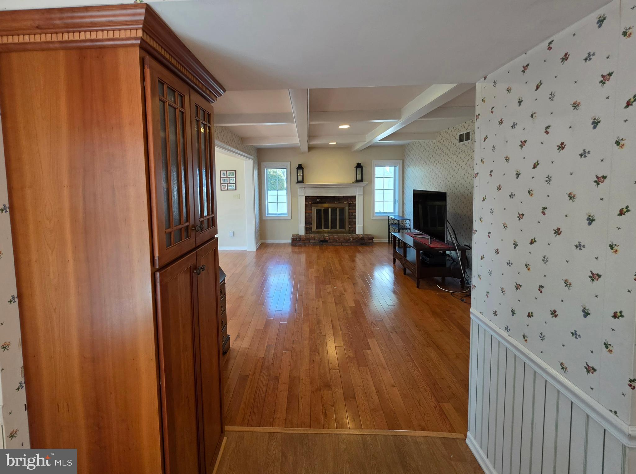 HIDDEN MDWS - Residential