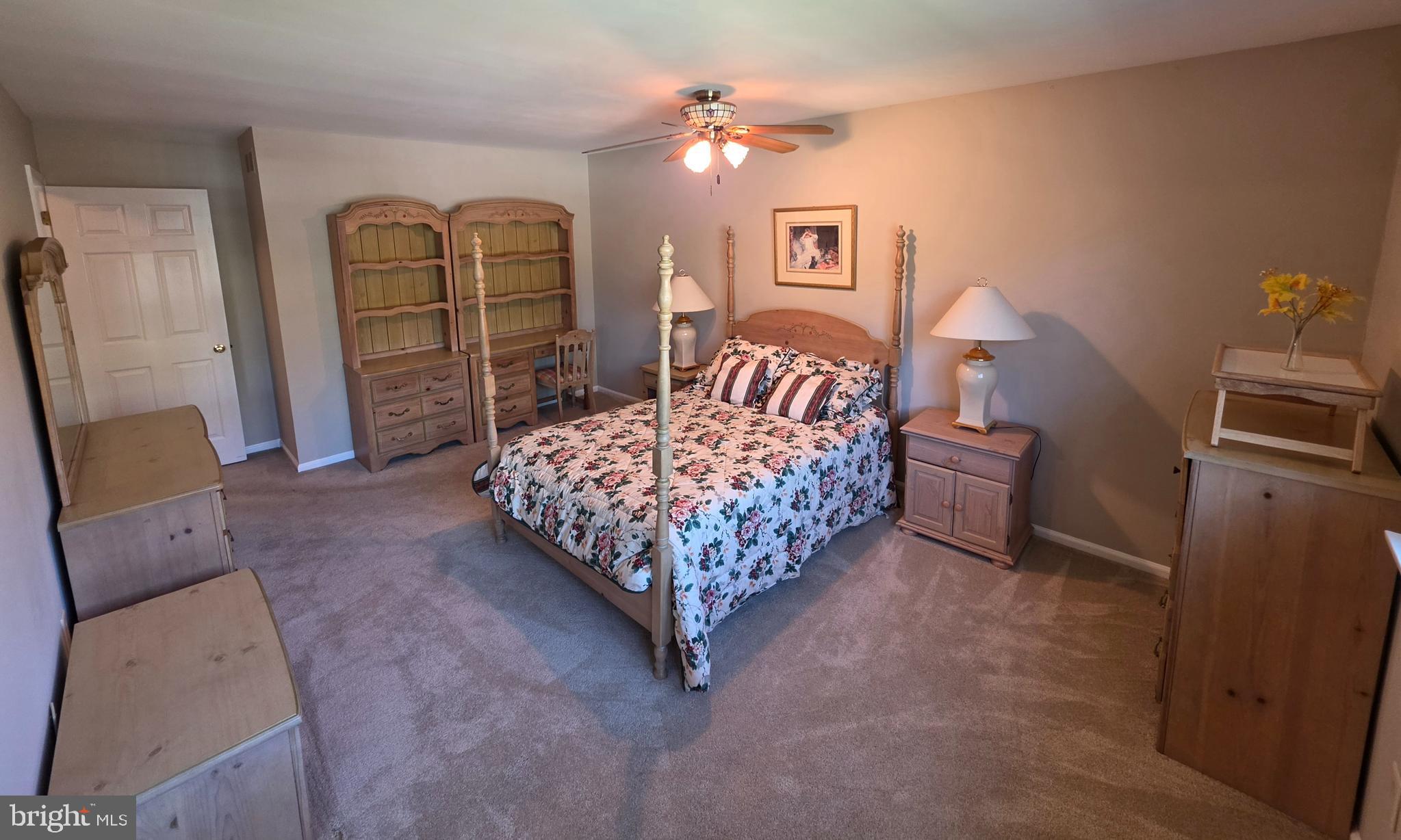 HIDDEN MDWS - Residential